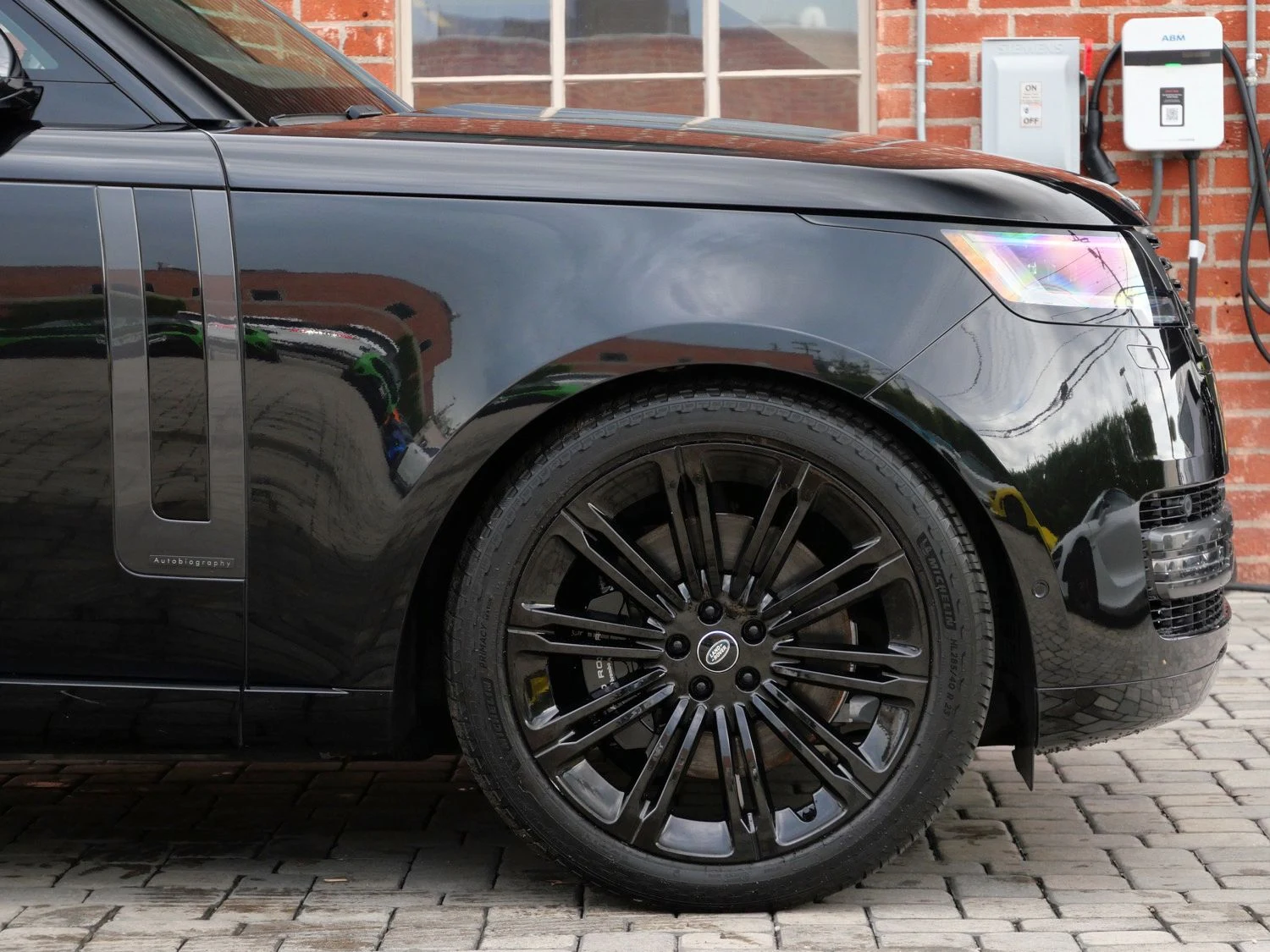 2024 Land Rover Range Rover Autobiography LWB for sale, exterior, Black