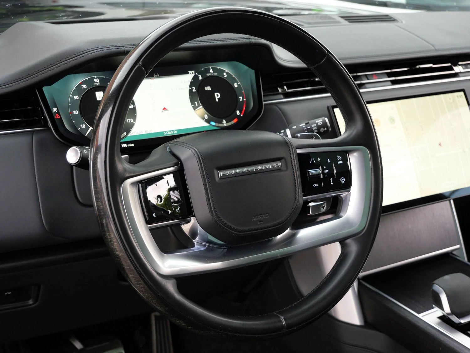 2024 Land Rover Range Rover Autobiography LWB interior, dashboard, Ebony