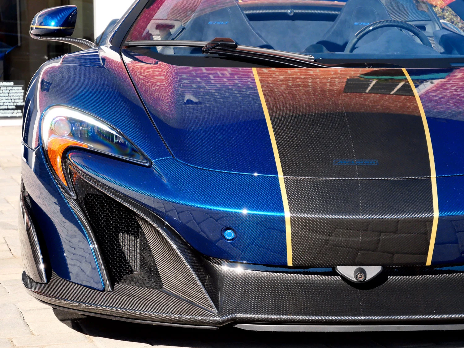 2016 McLaren 675LT Spider for sale, exterior, Blue