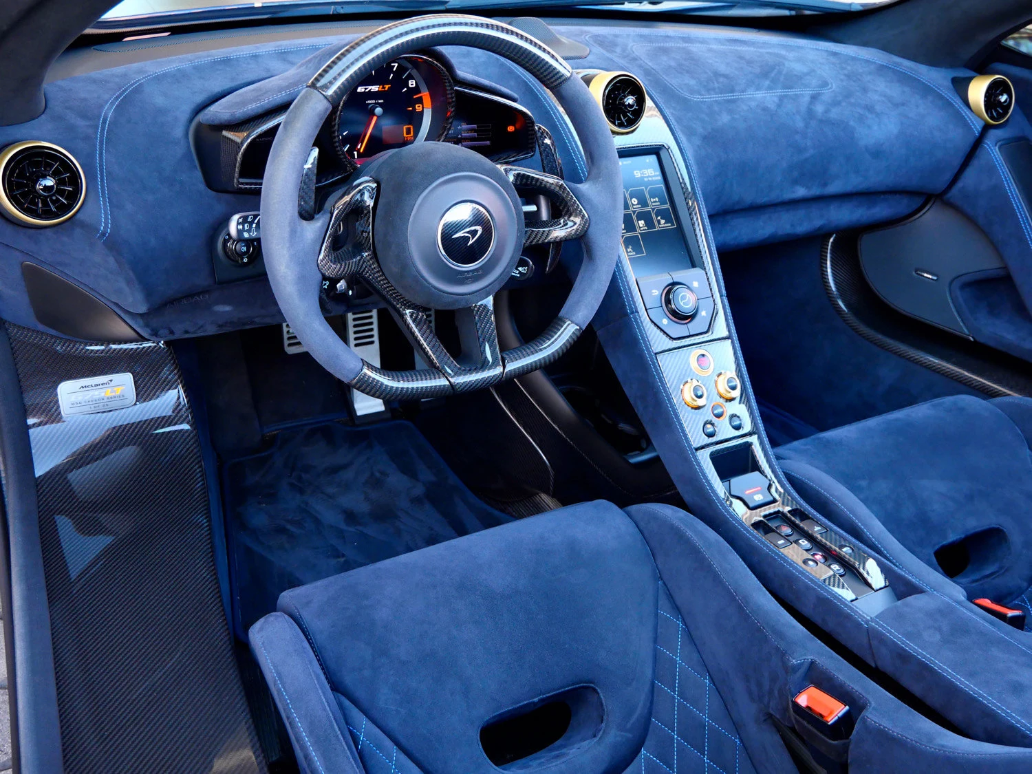 2016 McLaren 675LT Spider interior, dashboard, Blue