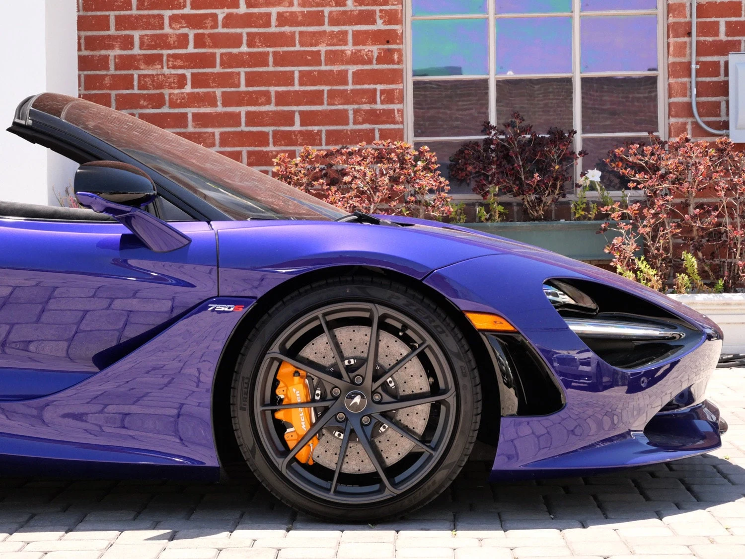 2024 McLaren 750S Spider for sale, exterior, Purple