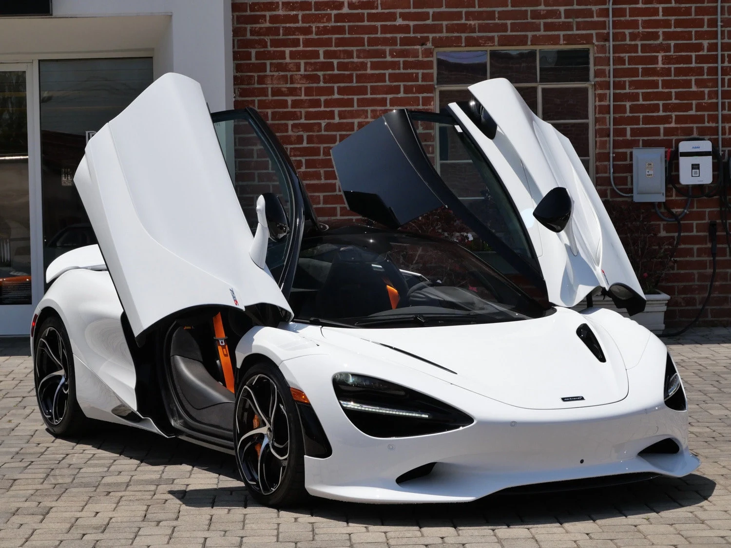 2024 McLaren 750S for sale, exterior, White