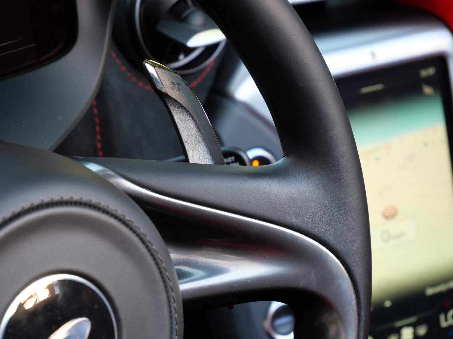 2024 McLaren 750S Spider interior, steering wheel, Carbon Black