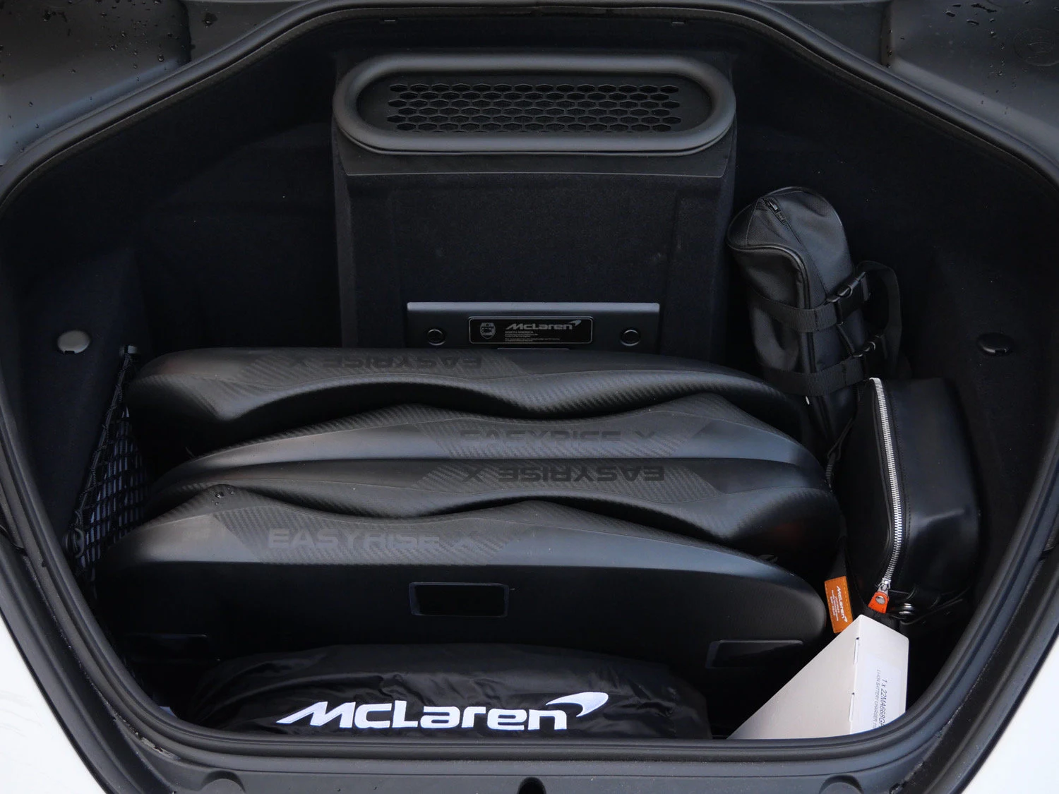 2027 McLaren 750S Spider trunk