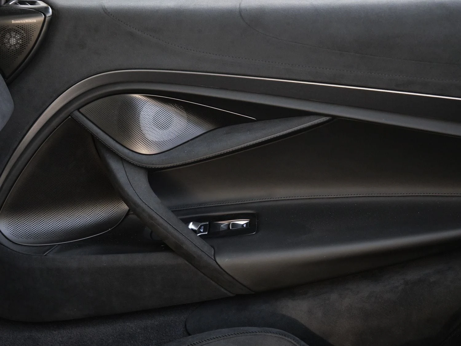 2027 McLaren 750S Spider interior, door panel, Carbon Black
