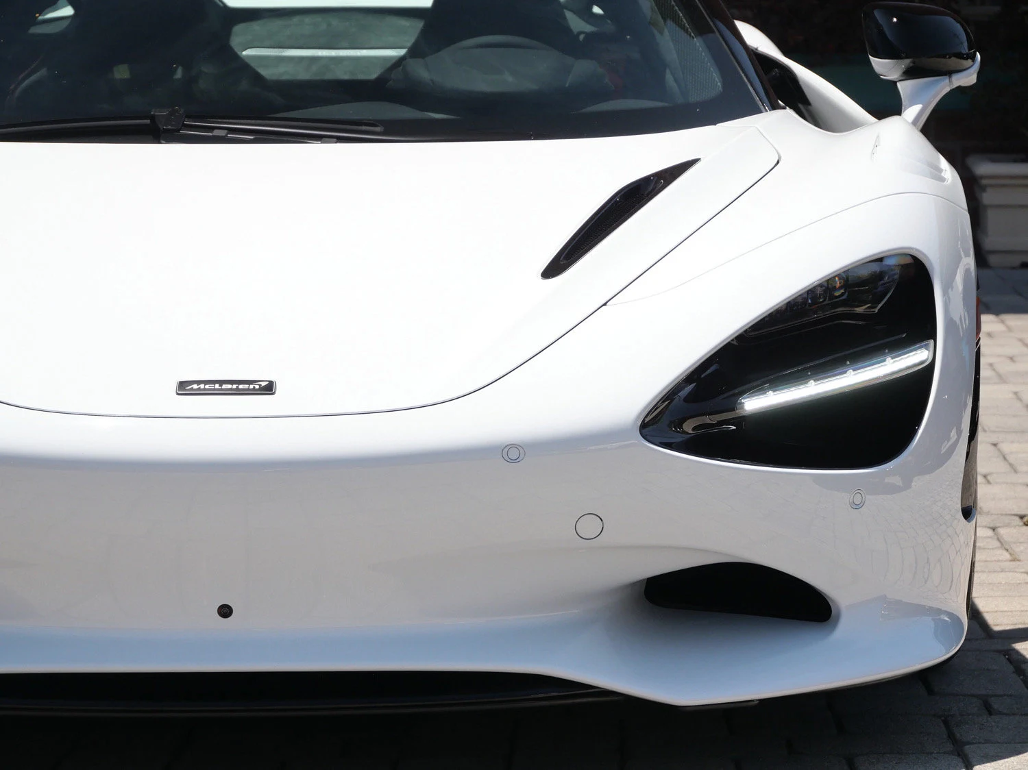 2027 McLaren 750S for sale, exterior, White