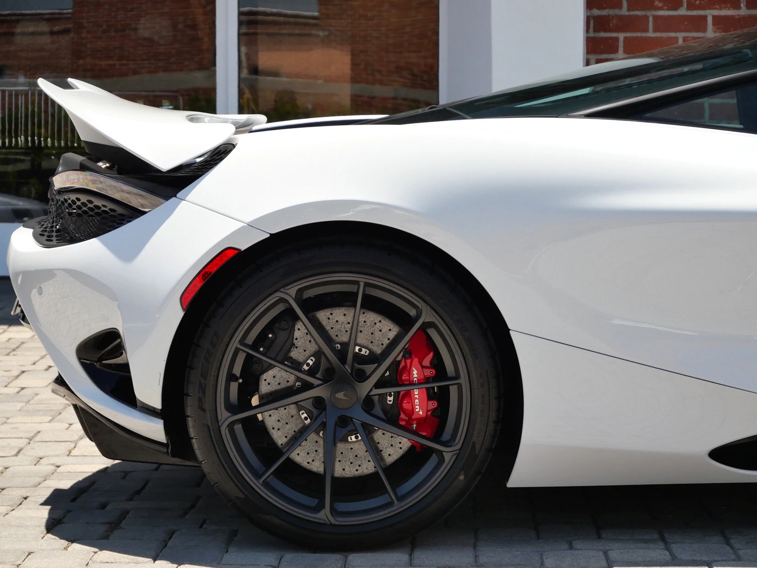 2027 McLaren 750S for sale, exterior, White