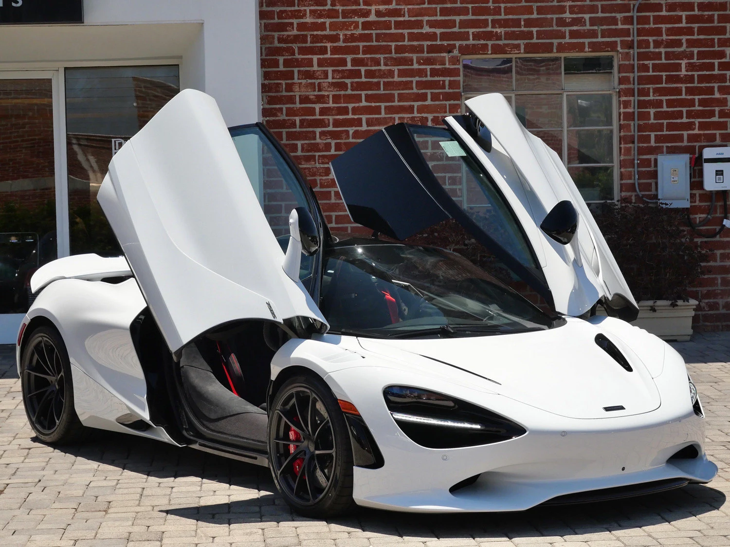 2027 McLaren 750S for sale, exterior, White