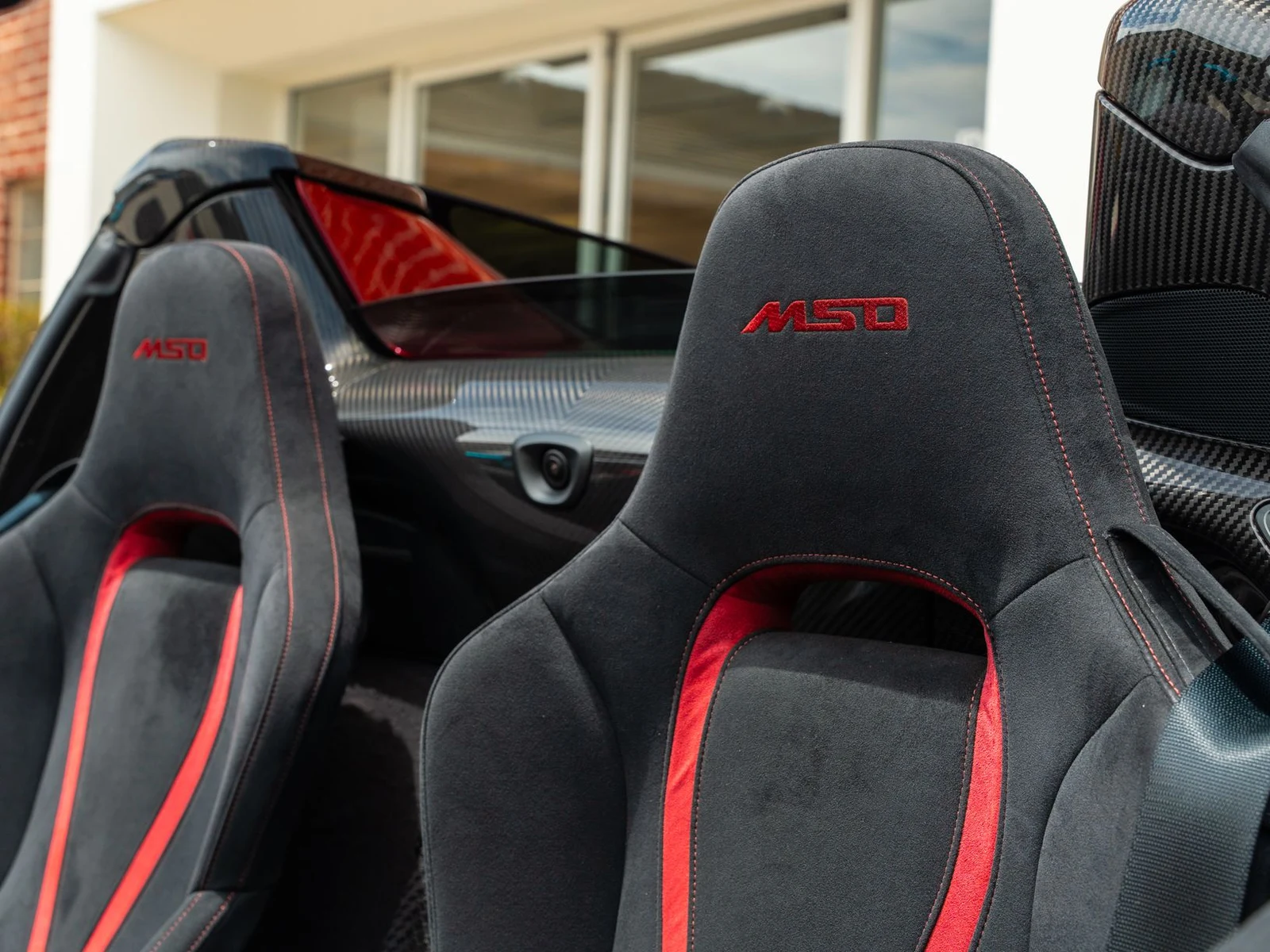 2022 McLaren 765LT Spider interior, seats, Carbon Black