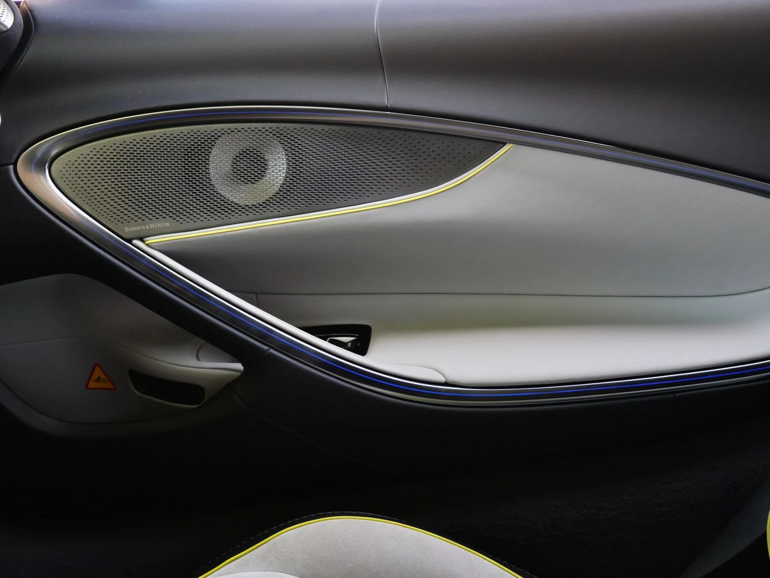 2023 McLaren Artura interior, door panel, Carbon Black