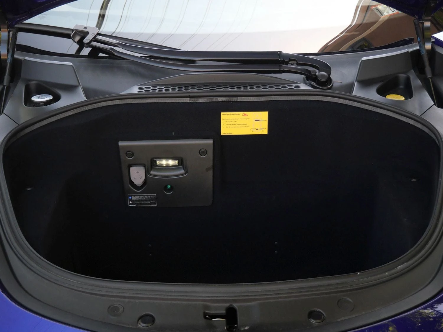 2023 McLaren Artura trunk