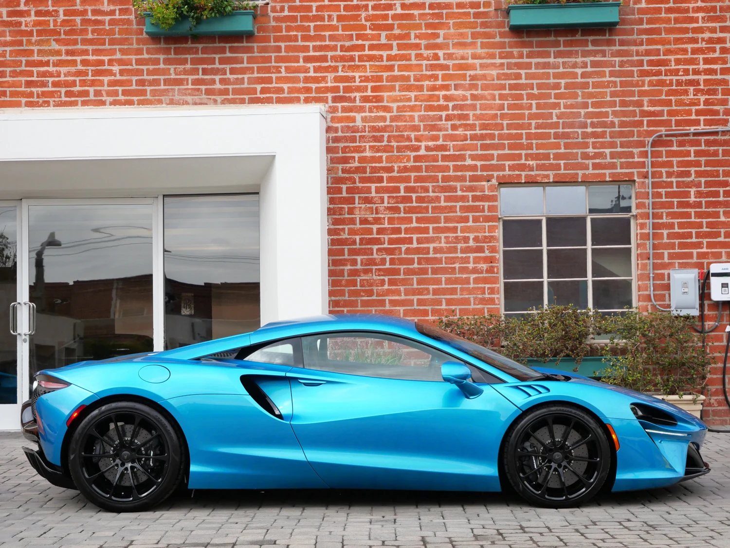 2026 McLaren Artura for sale, exterior, Blue