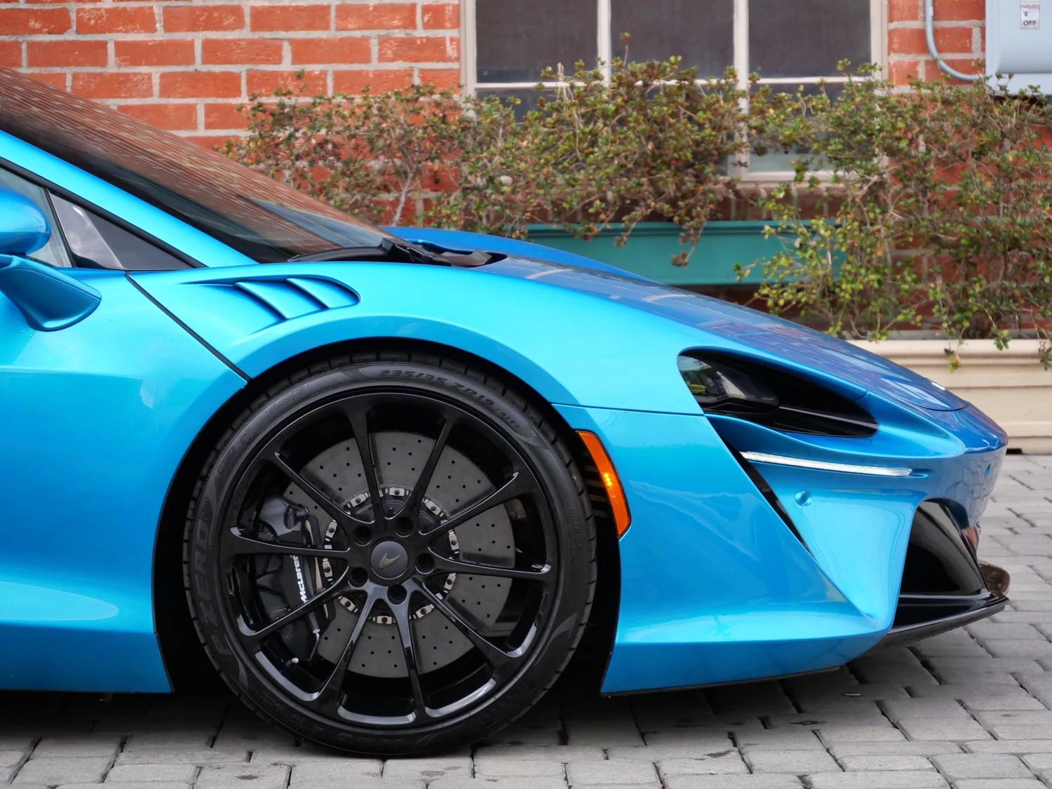 2026 McLaren Artura for sale, exterior, Blue