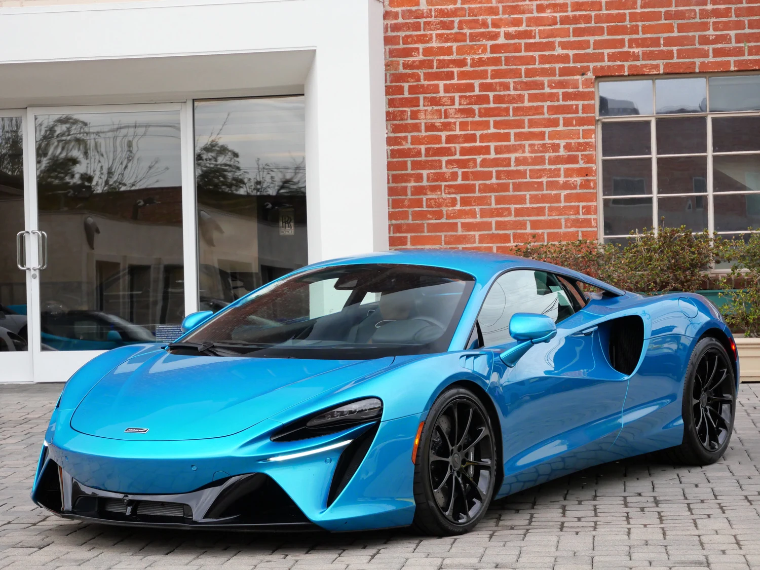2026 McLaren Artura for sale, exterior, Blue