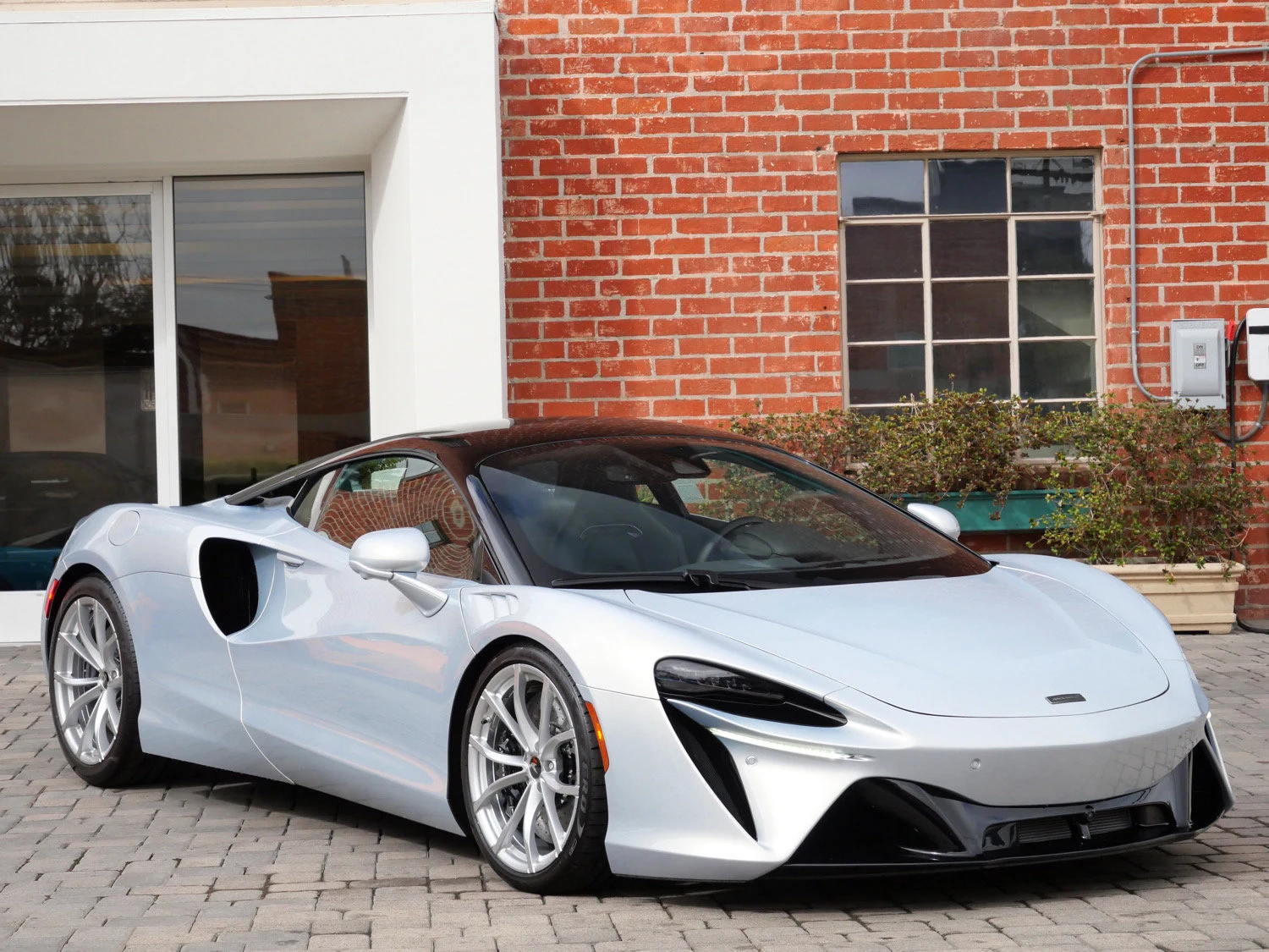 2026 McLaren Artura for sale in Beverly Hills, California