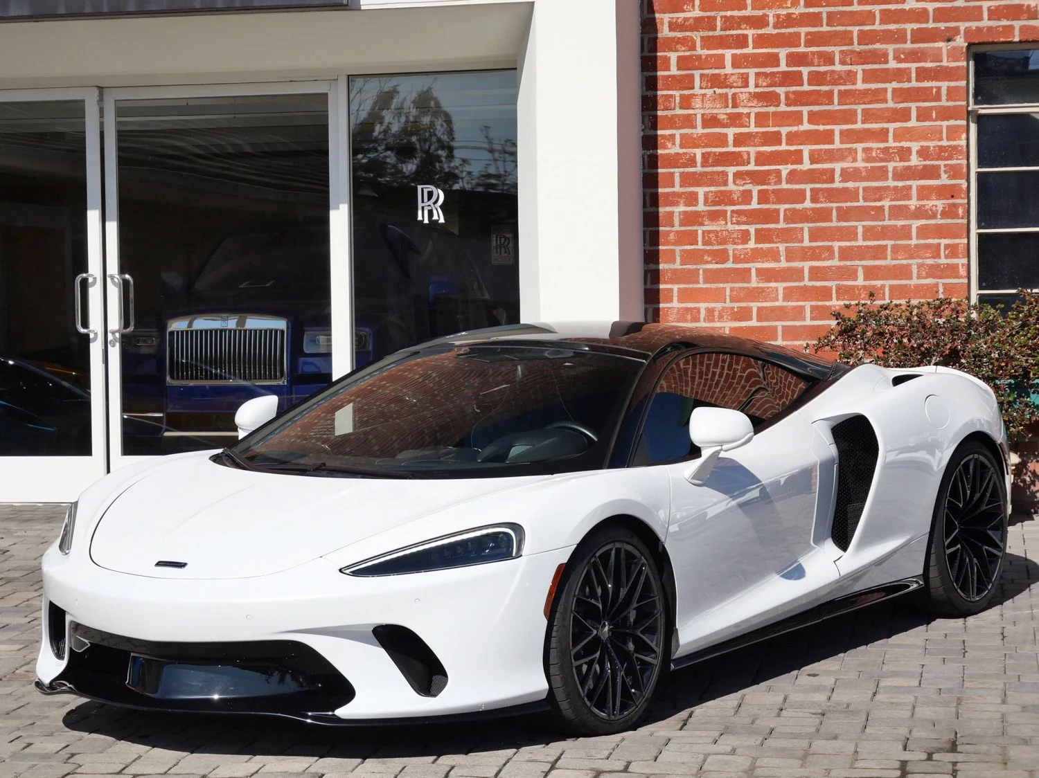 2023 McLaren GT for sale, exterior, White