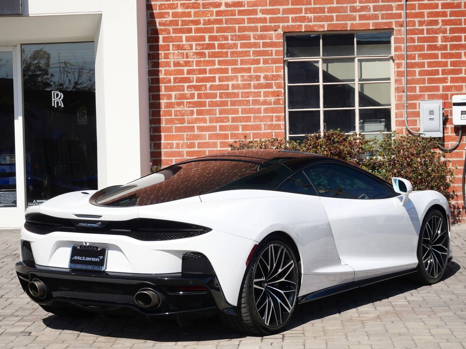 2023 McLaren GT for sale, exterior, White