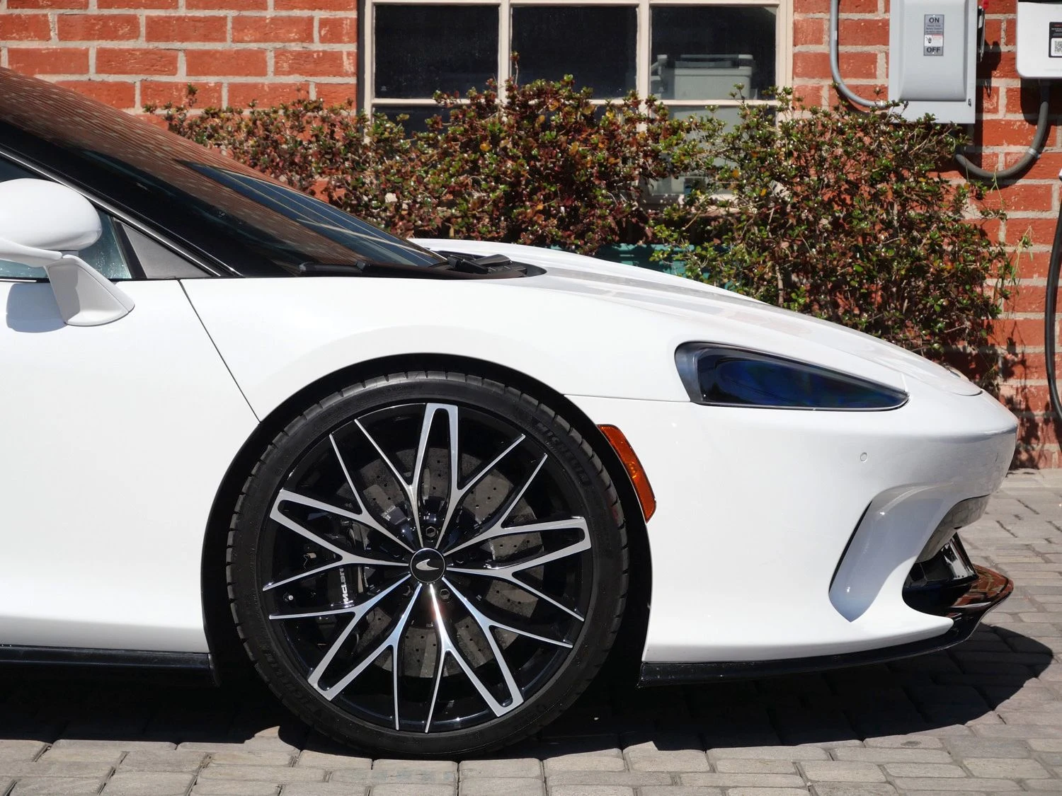2023 McLaren GT for sale, exterior, White