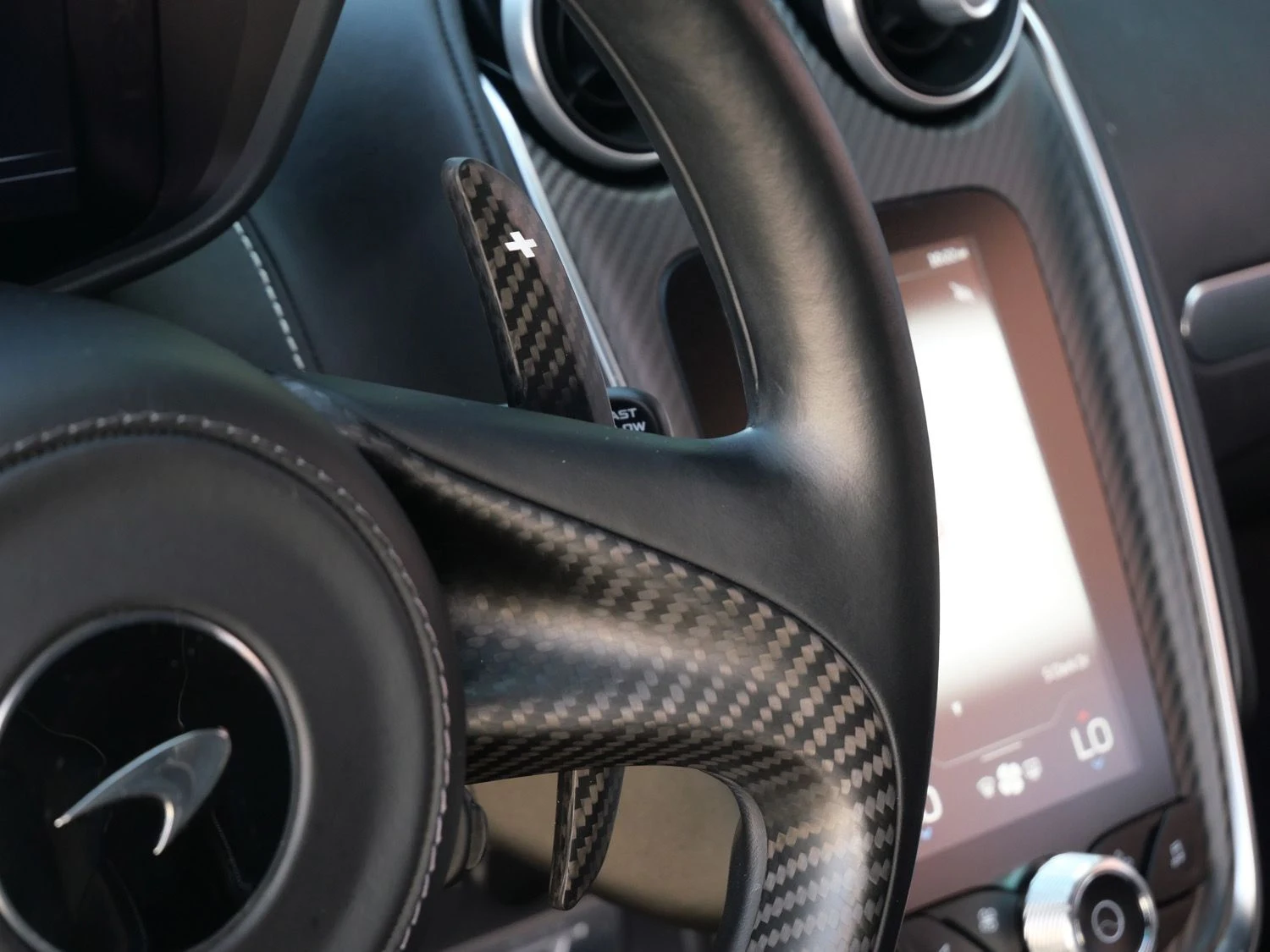 2023 McLaren GT interior, Jet Black