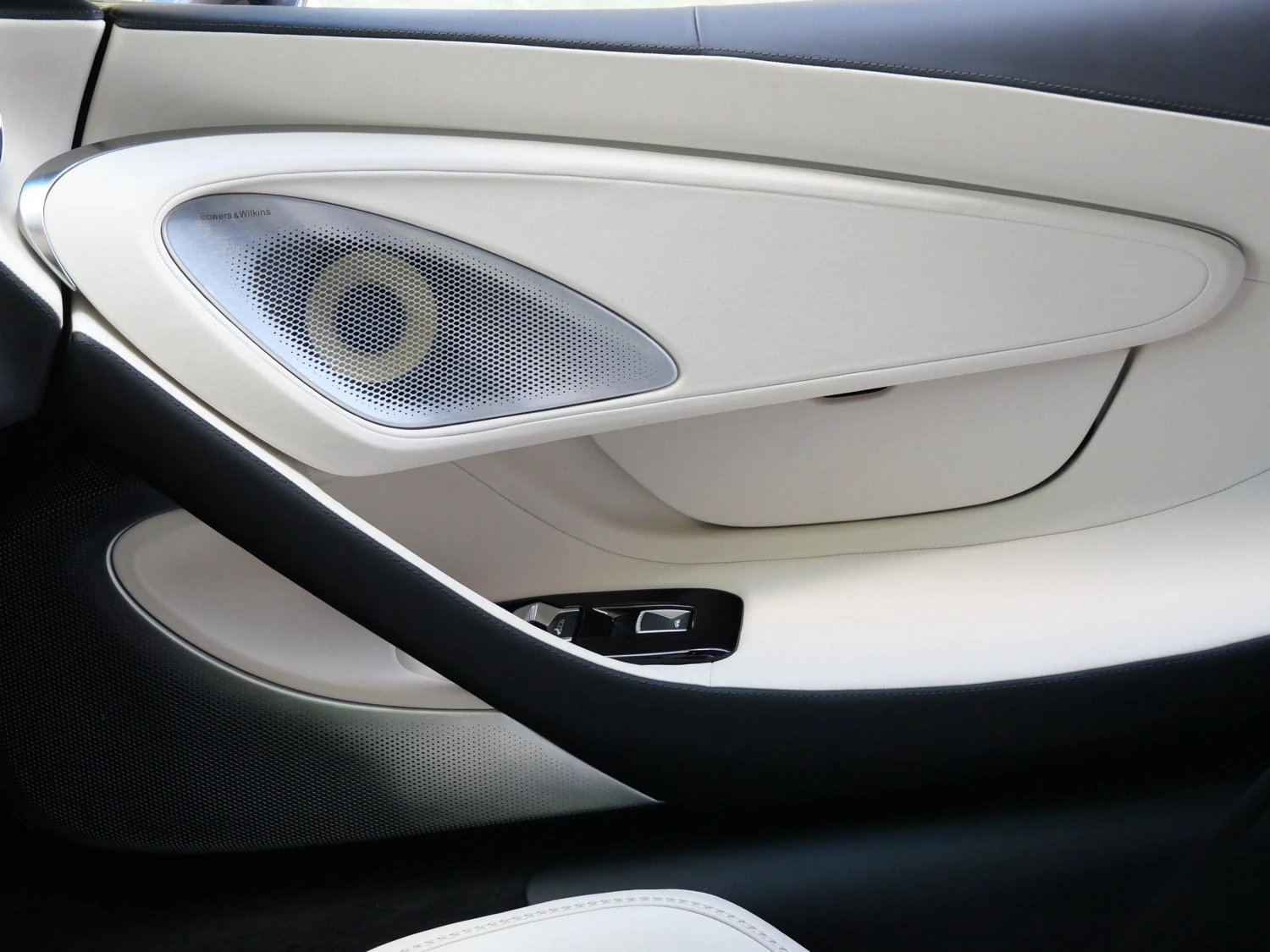 2026 McLaren GTS interior, door panel, Porcelain