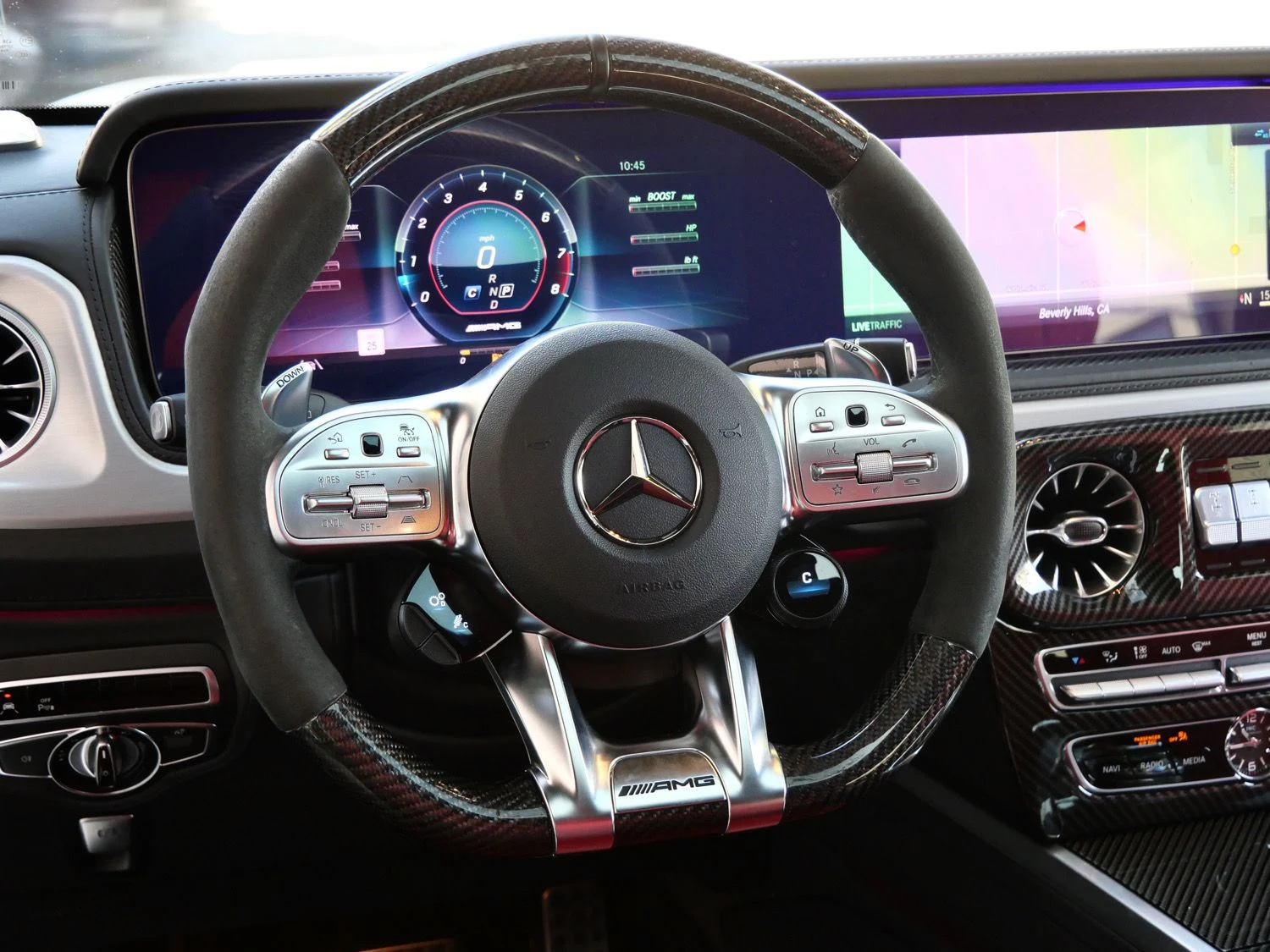2024 Mercedes-AMG G 63 interior, Classic Red/Black