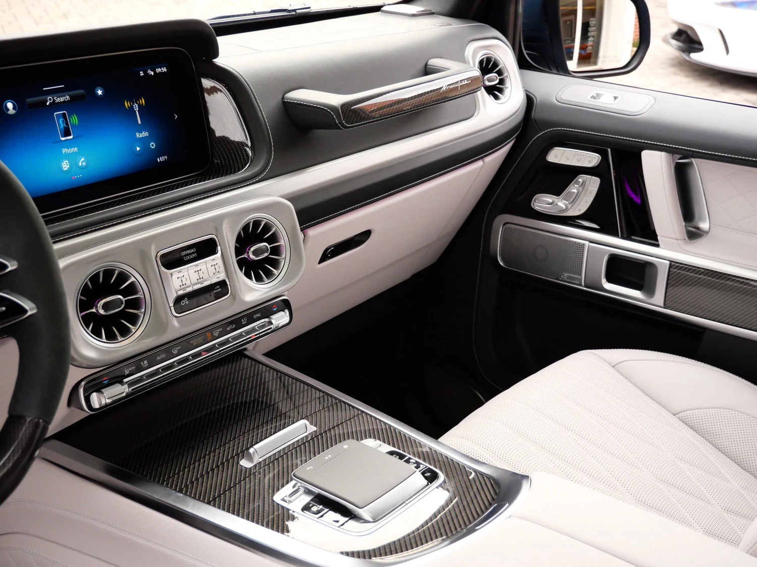 2026 Mercedes-AMG G 63 interior, Platinum White/Black