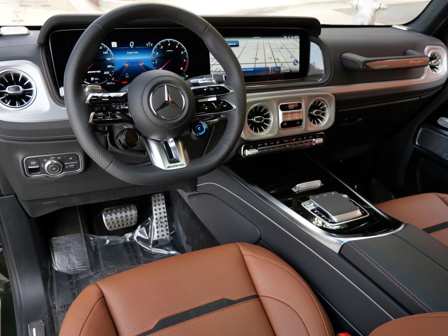 2026 Mercedes-AMG G 63 interior, dashboard, Saddle Brown/Black