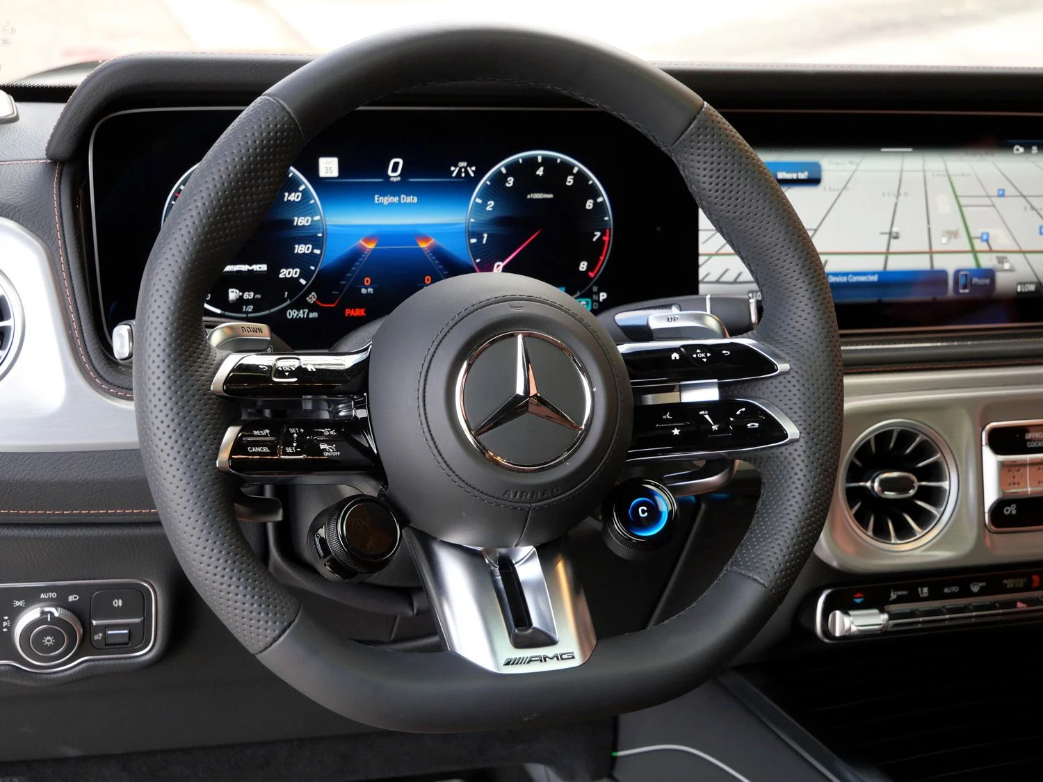 2026 Mercedes-AMG G 63 interior, Saddle Brown/Black