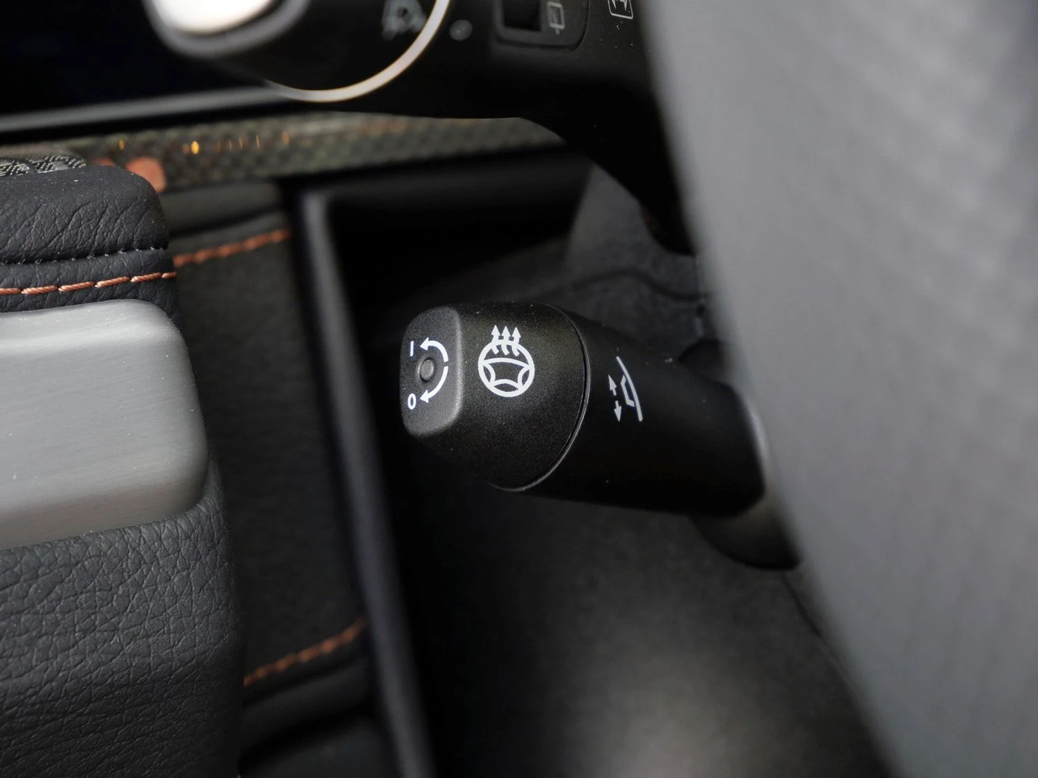 2026 Mercedes-AMG G 63 interior, center console, Saddle Brown/Black