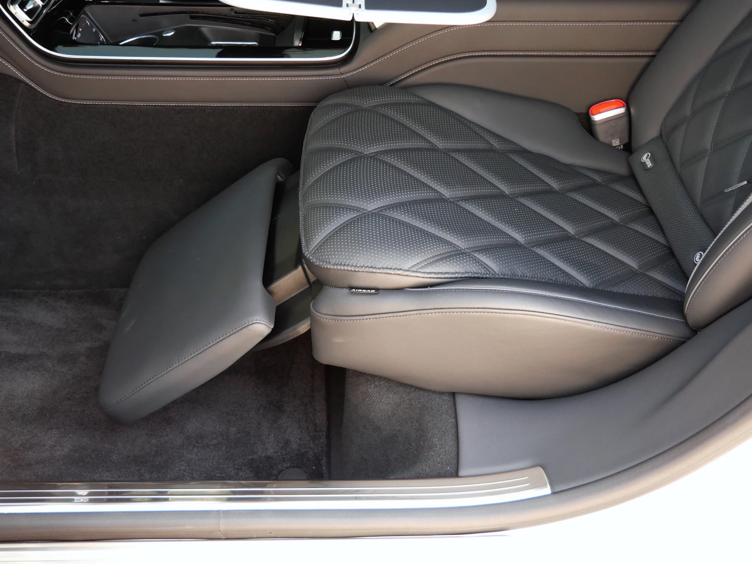 2024 Mercedes-Maybach S 680 interior, seats, Black