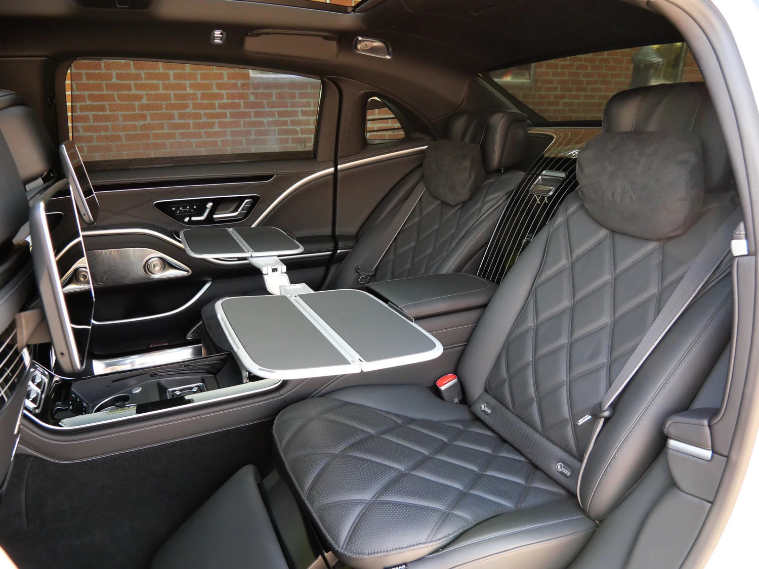 2024 Mercedes-Maybach S 680 interior, seats, Black