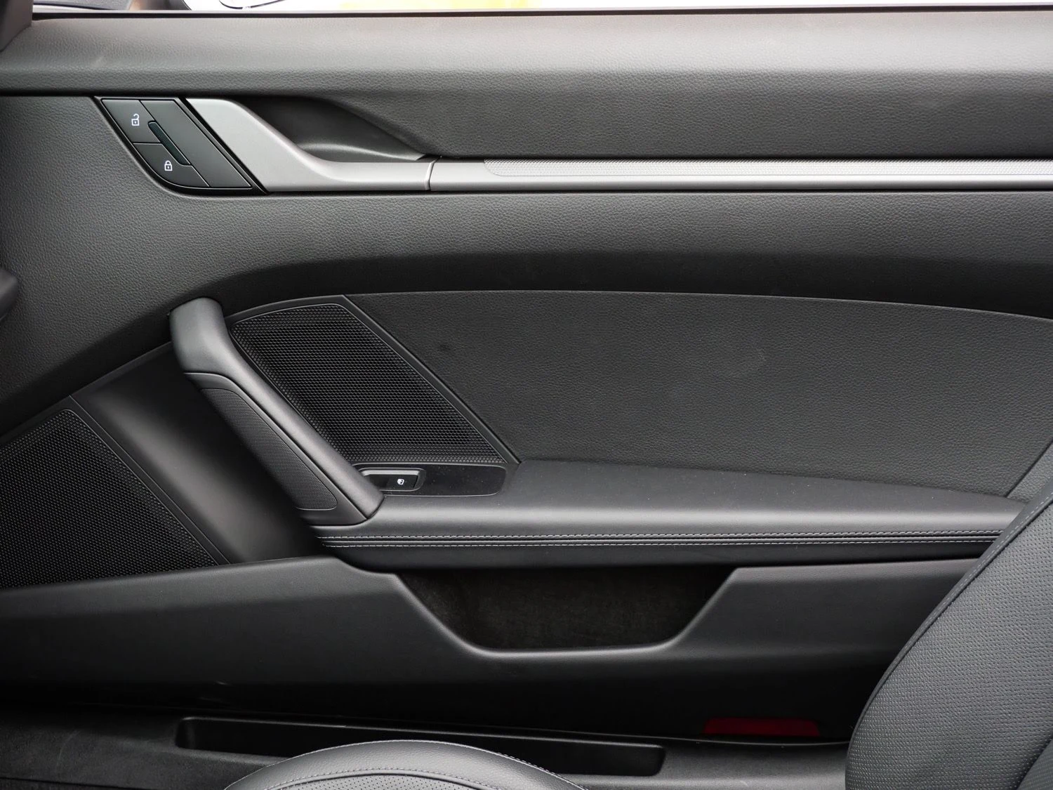 2025 Porsche 911 Carrera Cabriolet interior, door panel, Black