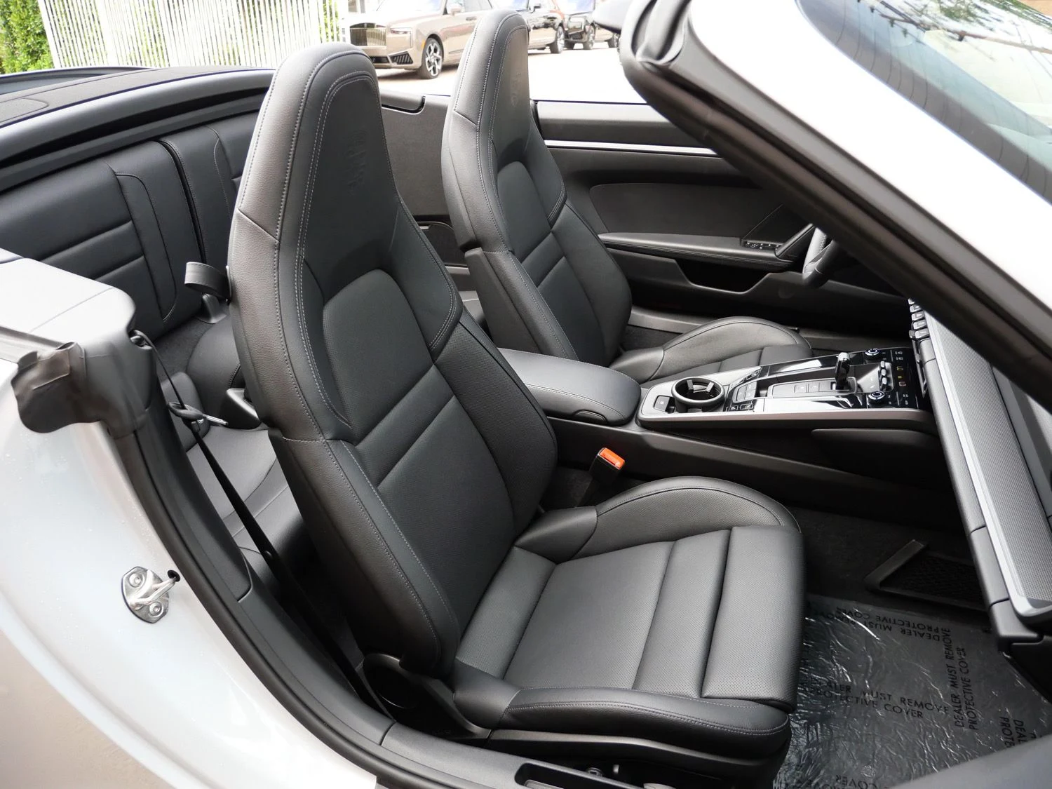 2025 Porsche 911 Carrera Cabriolet interior, seats, Black