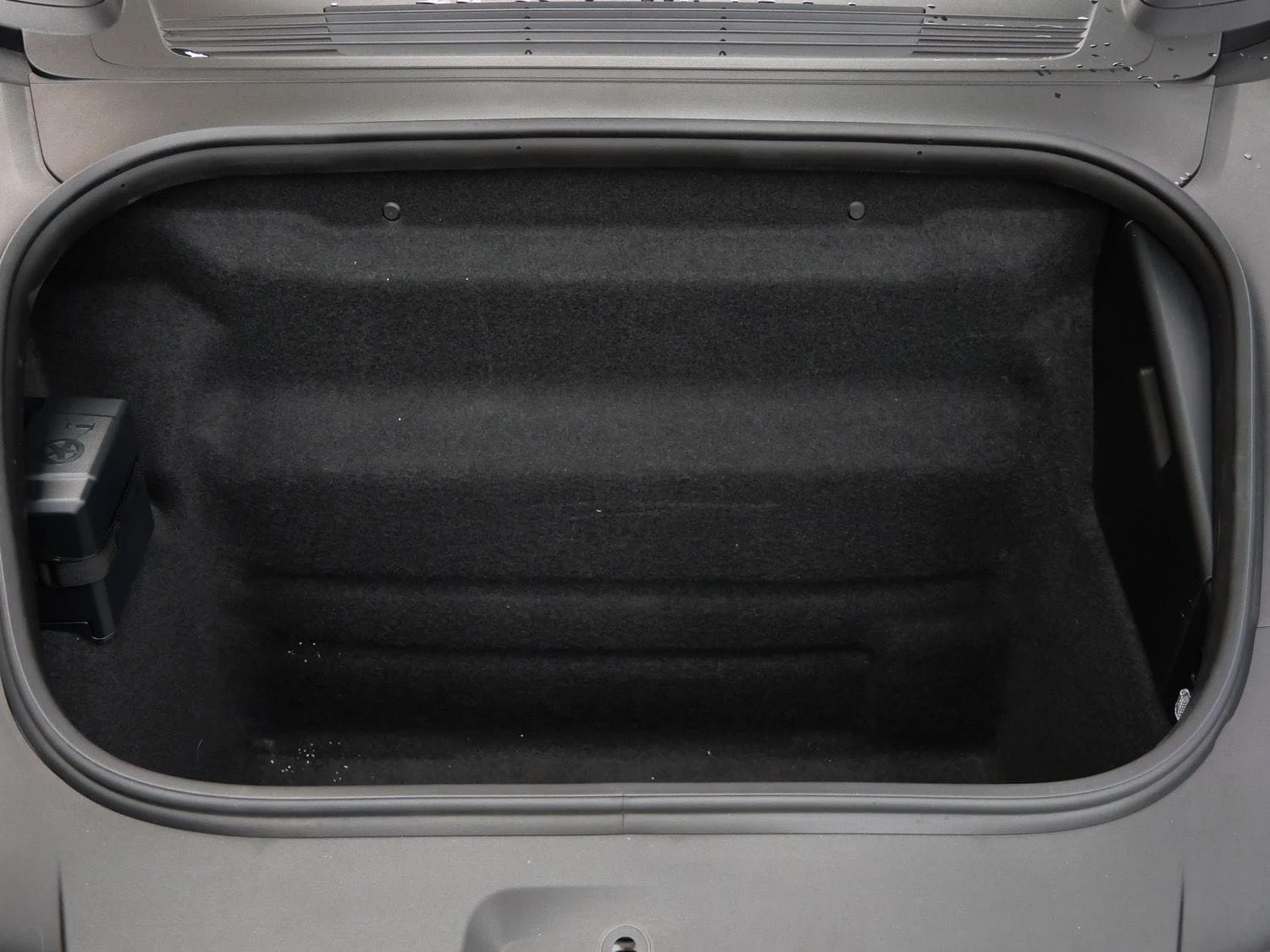 2025 Porsche 911 Carrera Cabriolet trunk