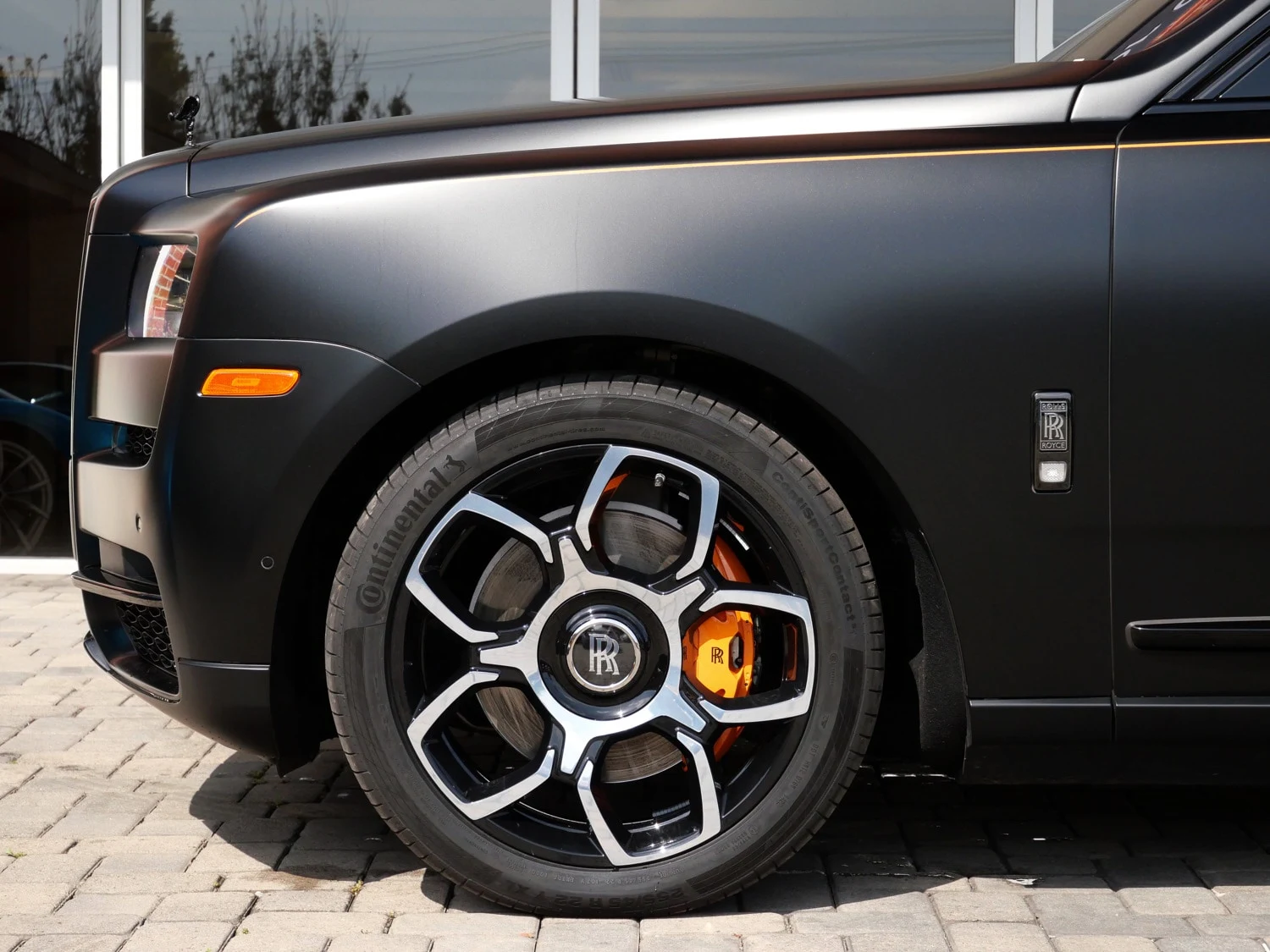2023 Rolls-Royce Black Badge Cullinan wheel