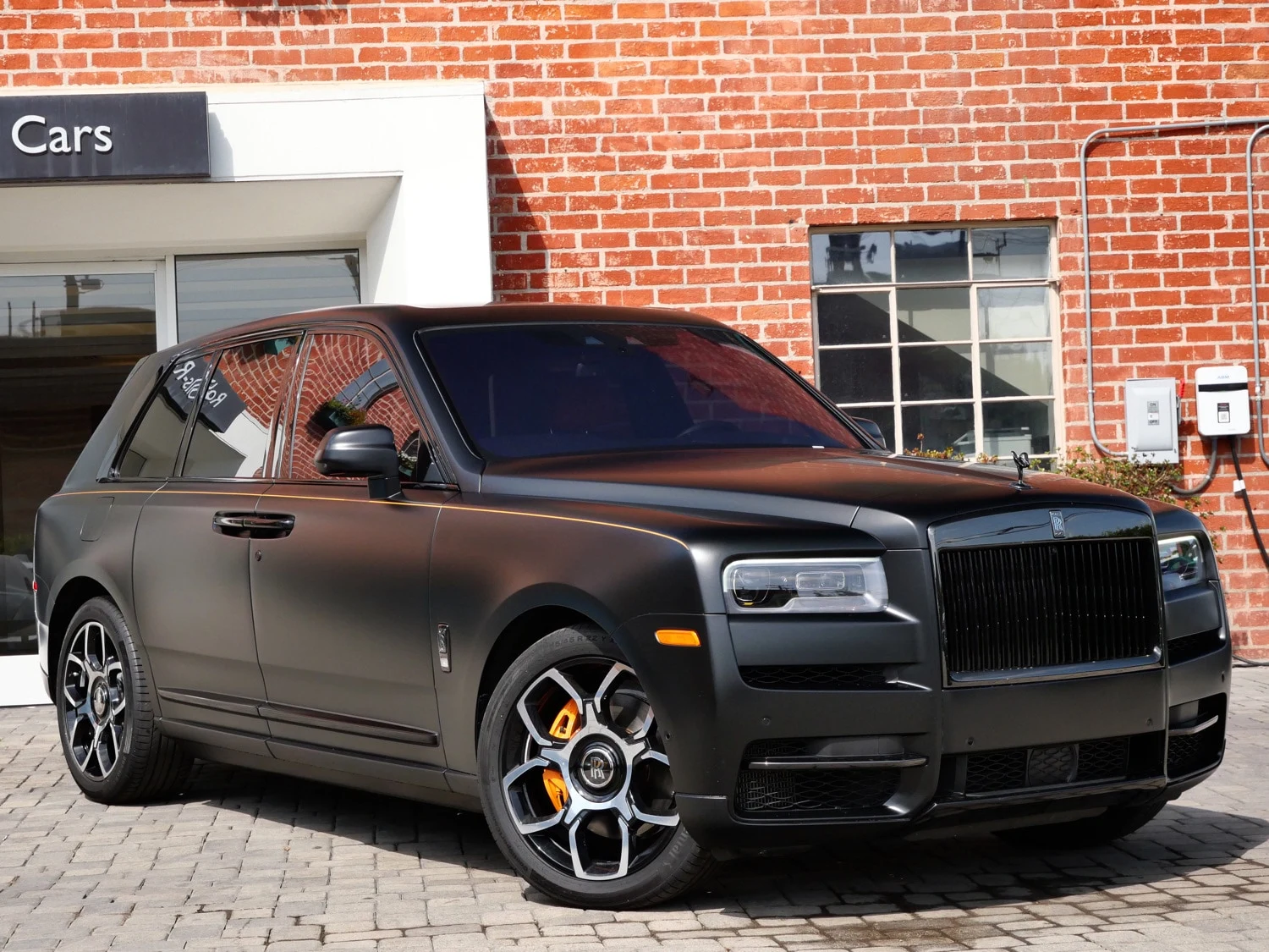 2023 Rolls-Royce Black Badge Cullinan for sale, exterior, Black