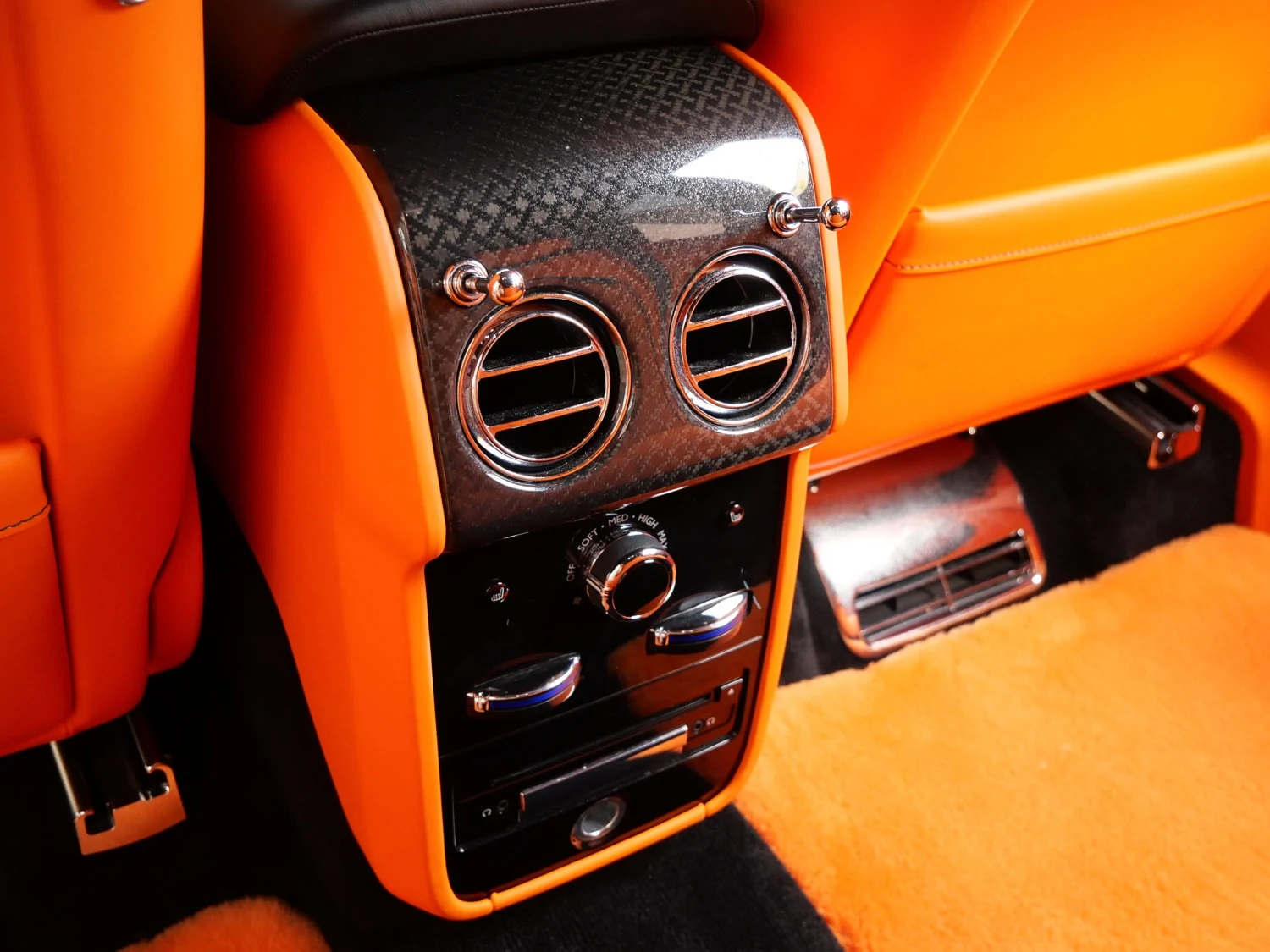 2023 Rolls-Royce Black Badge Cullinan for sale, photo 28 of 30