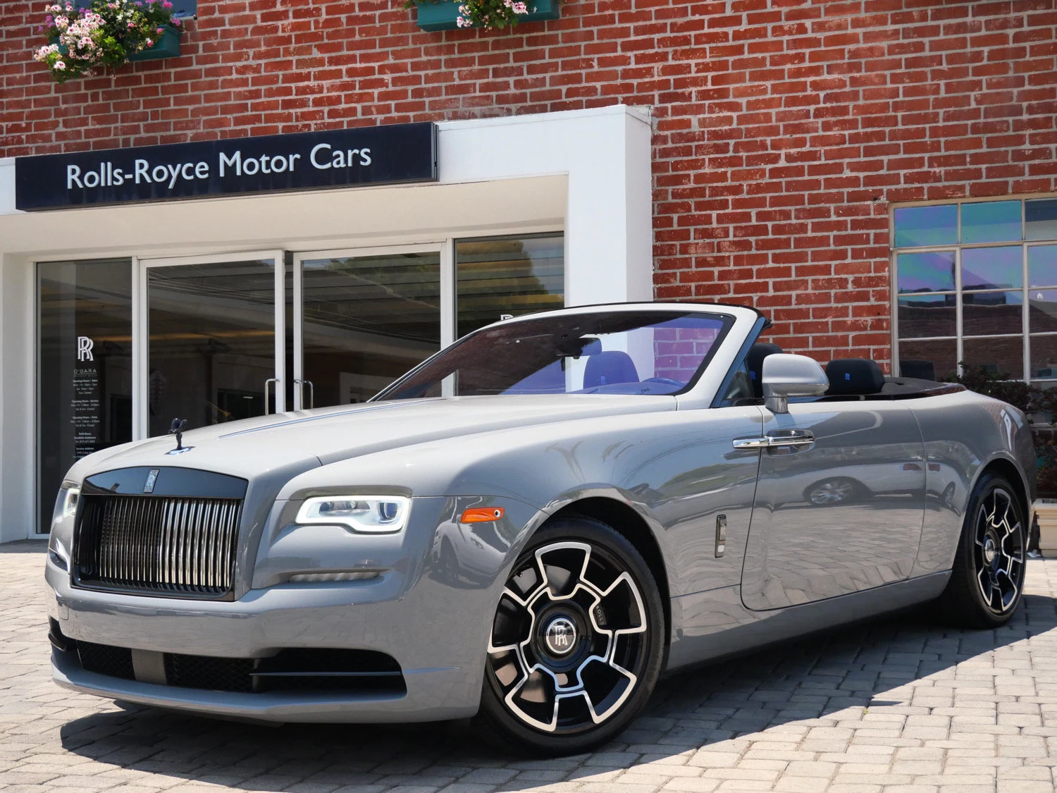 2018 Rolls-Royce Black Badge Dawn for sale, exterior, Grey