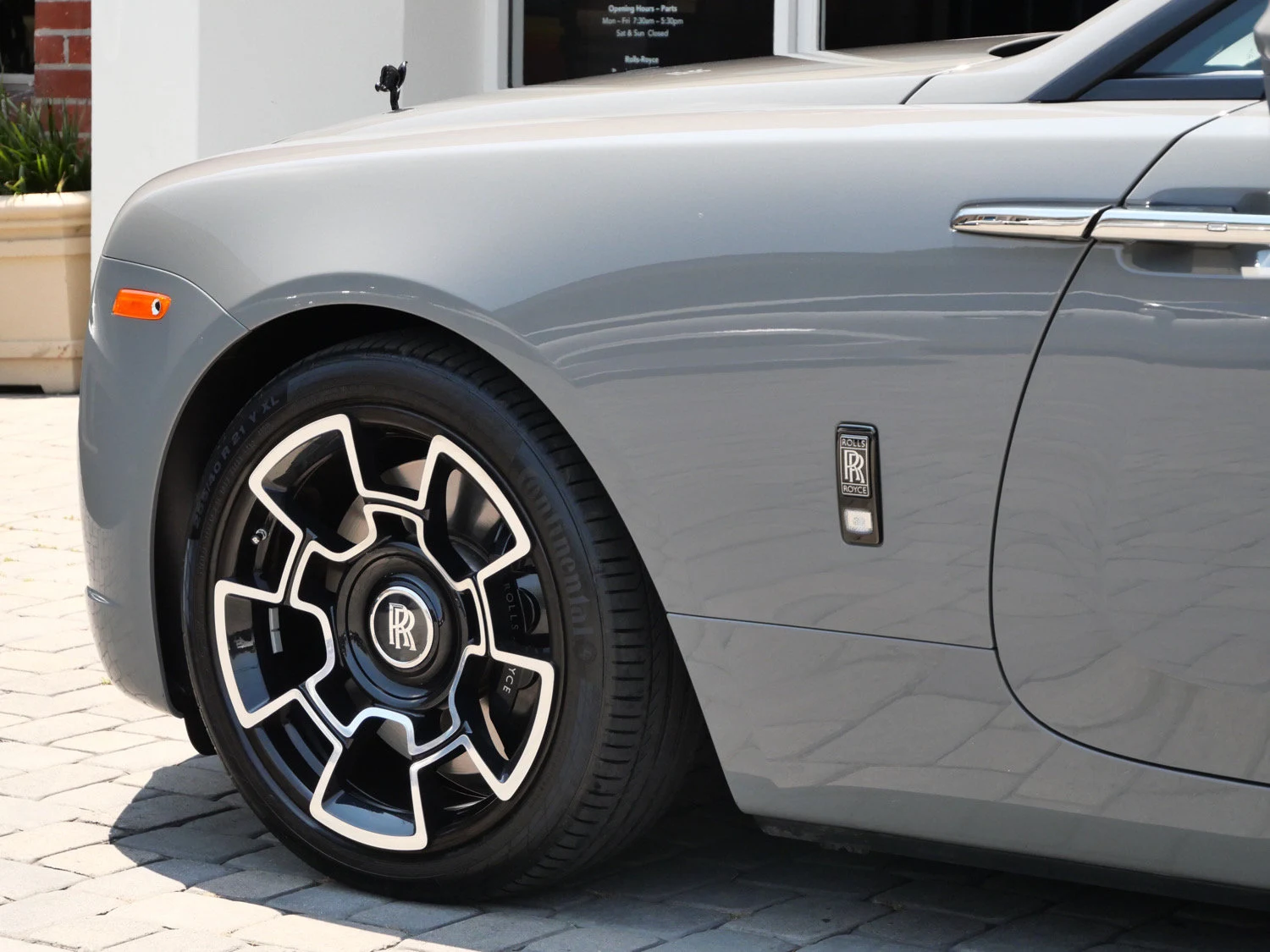 2018 Rolls-Royce Black Badge Dawn for sale, exterior, Grey