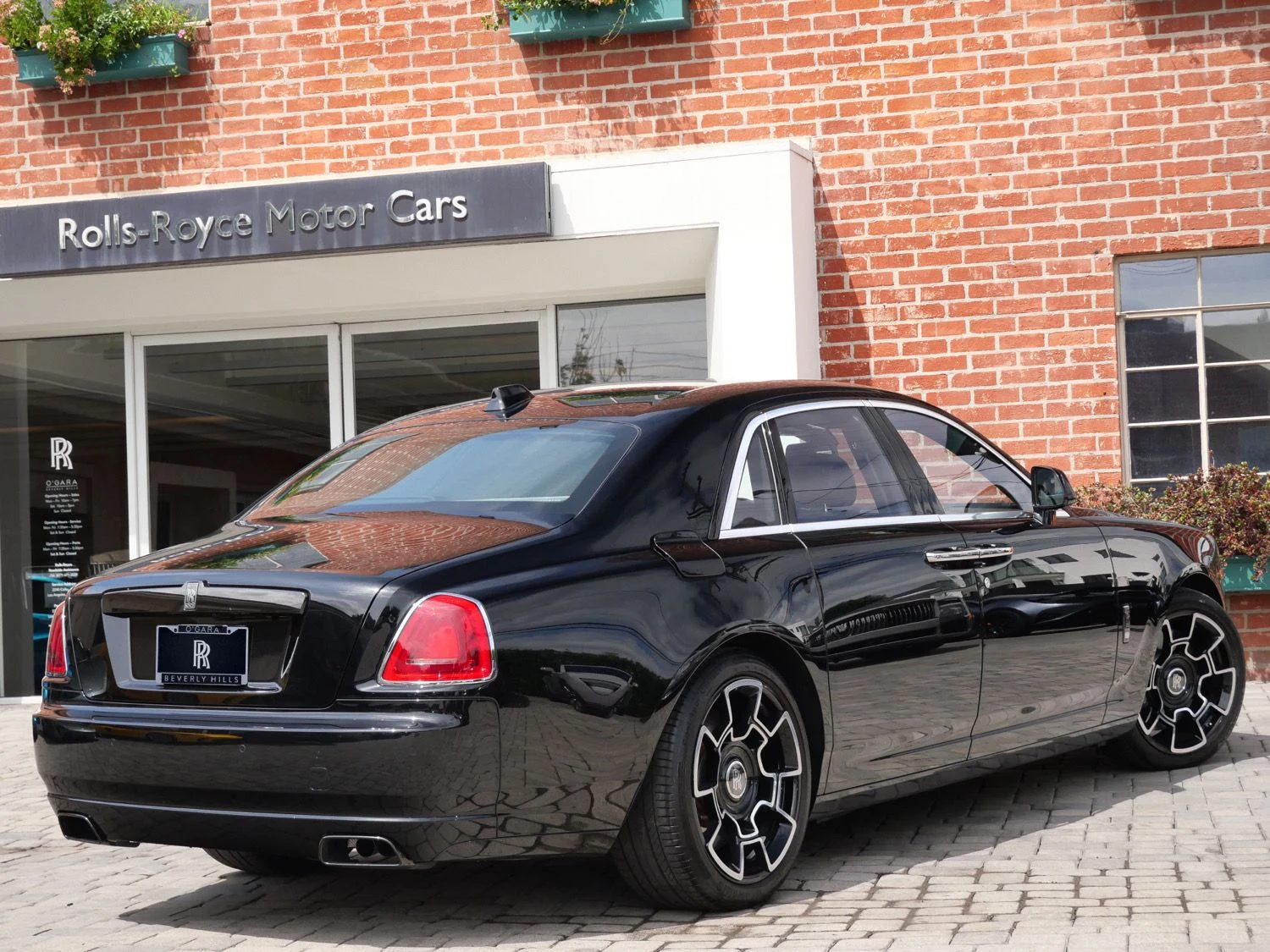 2019 Rolls-Royce Black Badge Ghost for sale, exterior, Black
