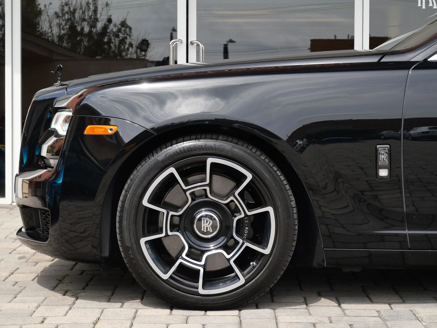 2019 Rolls-Royce Black Badge Ghost for sale, photo 12 of 30