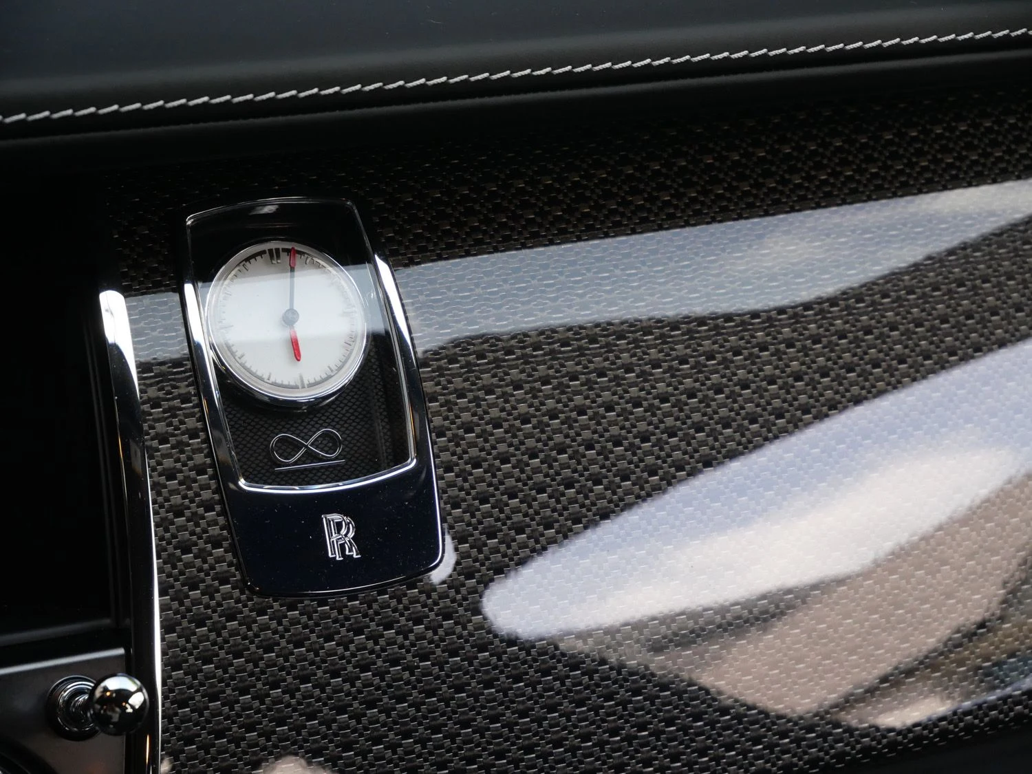 2019 Rolls-Royce Black Badge Ghost interior, center console, Black