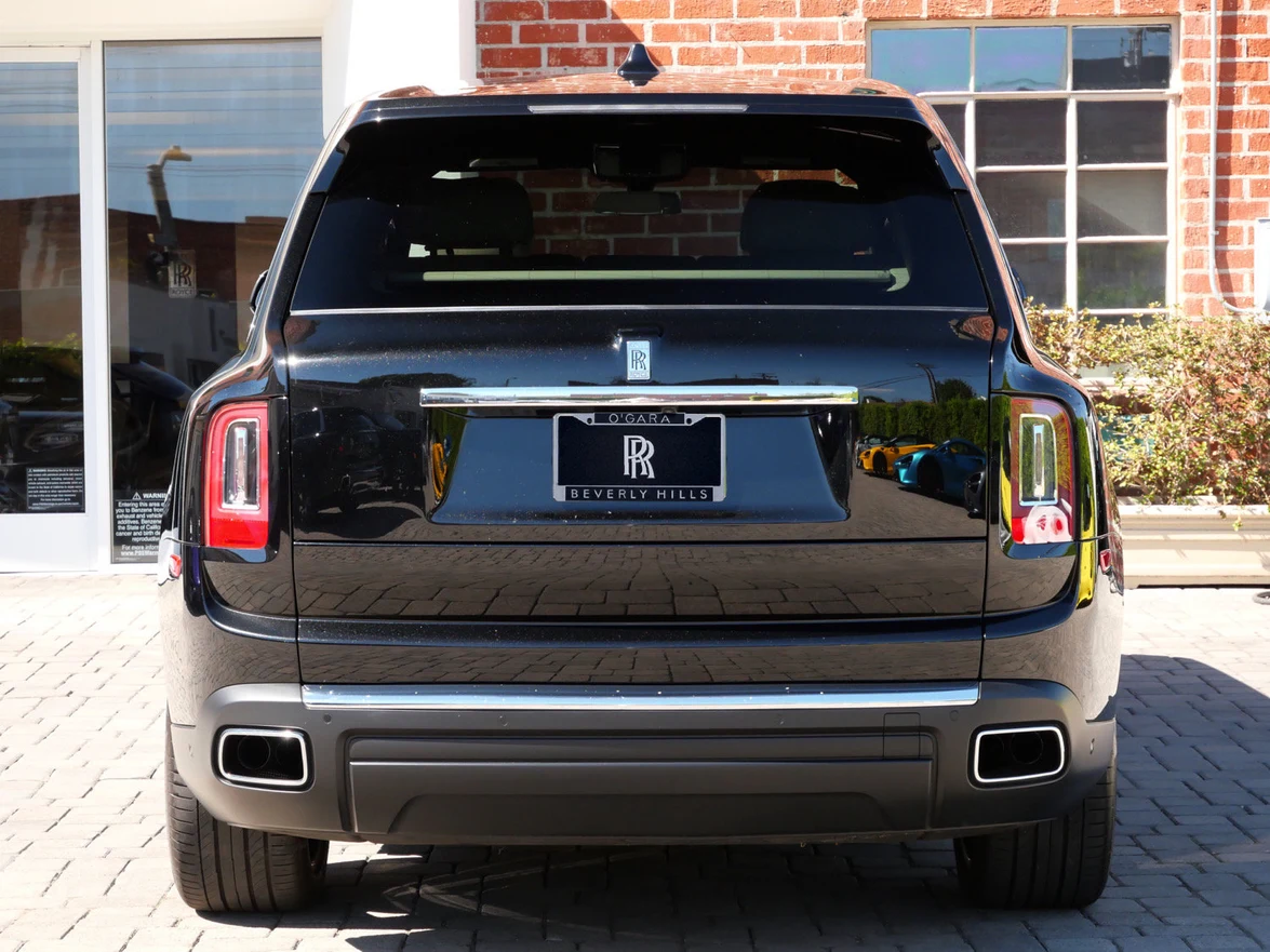 2022 Rolls-Royce Cullinan for sale, exterior, Black