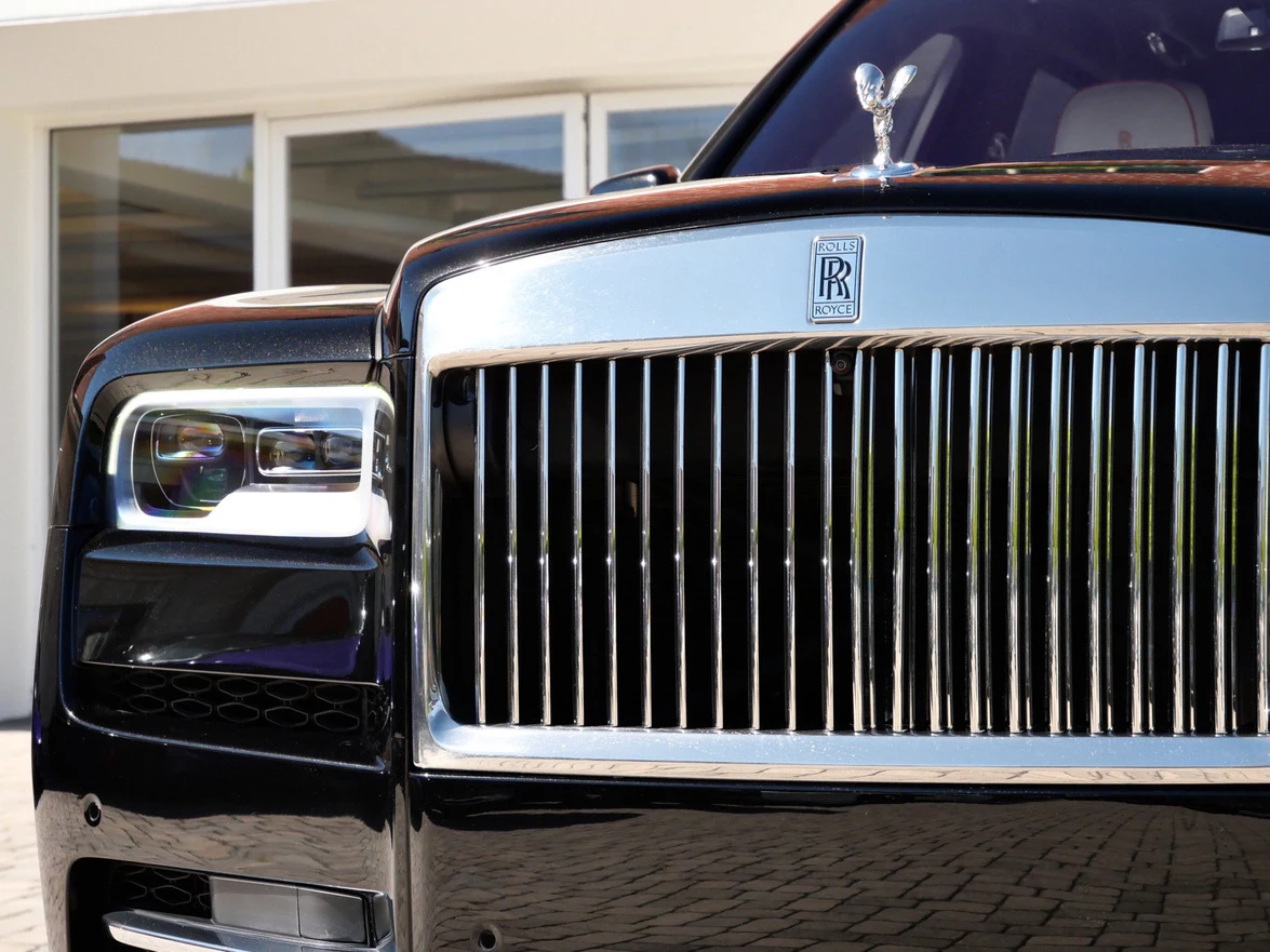 2022 Rolls-Royce Cullinan for sale, exterior, Black
