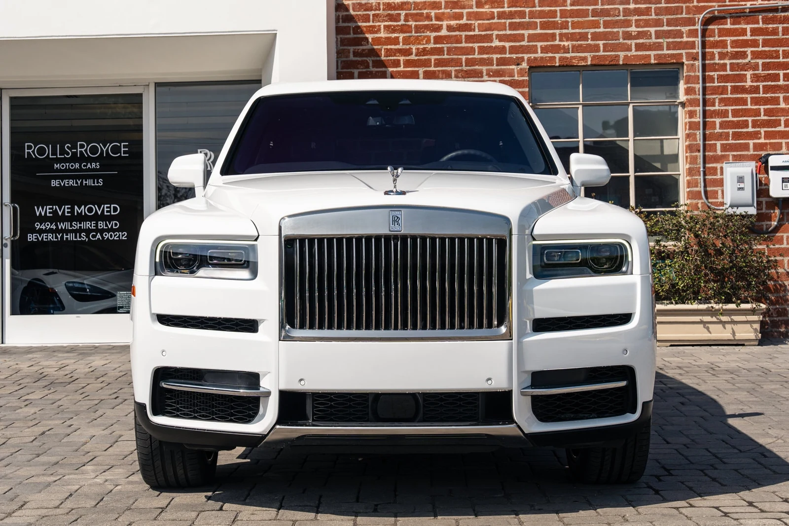 2023 Rolls-Royce Cullinan for sale, exterior, White