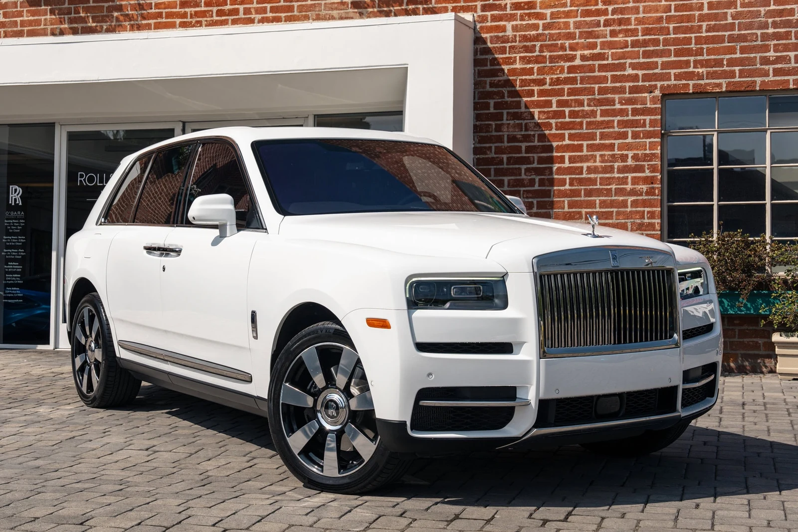 2023 Rolls-Royce Cullinan for sale, exterior, White