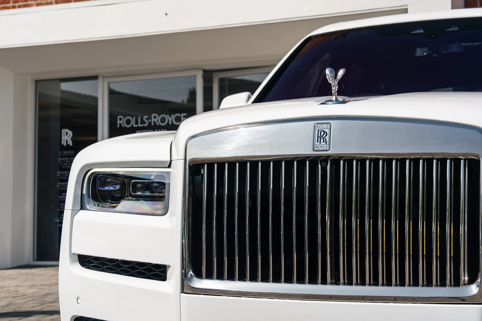 2023 Rolls-Royce Cullinan for sale, exterior, White