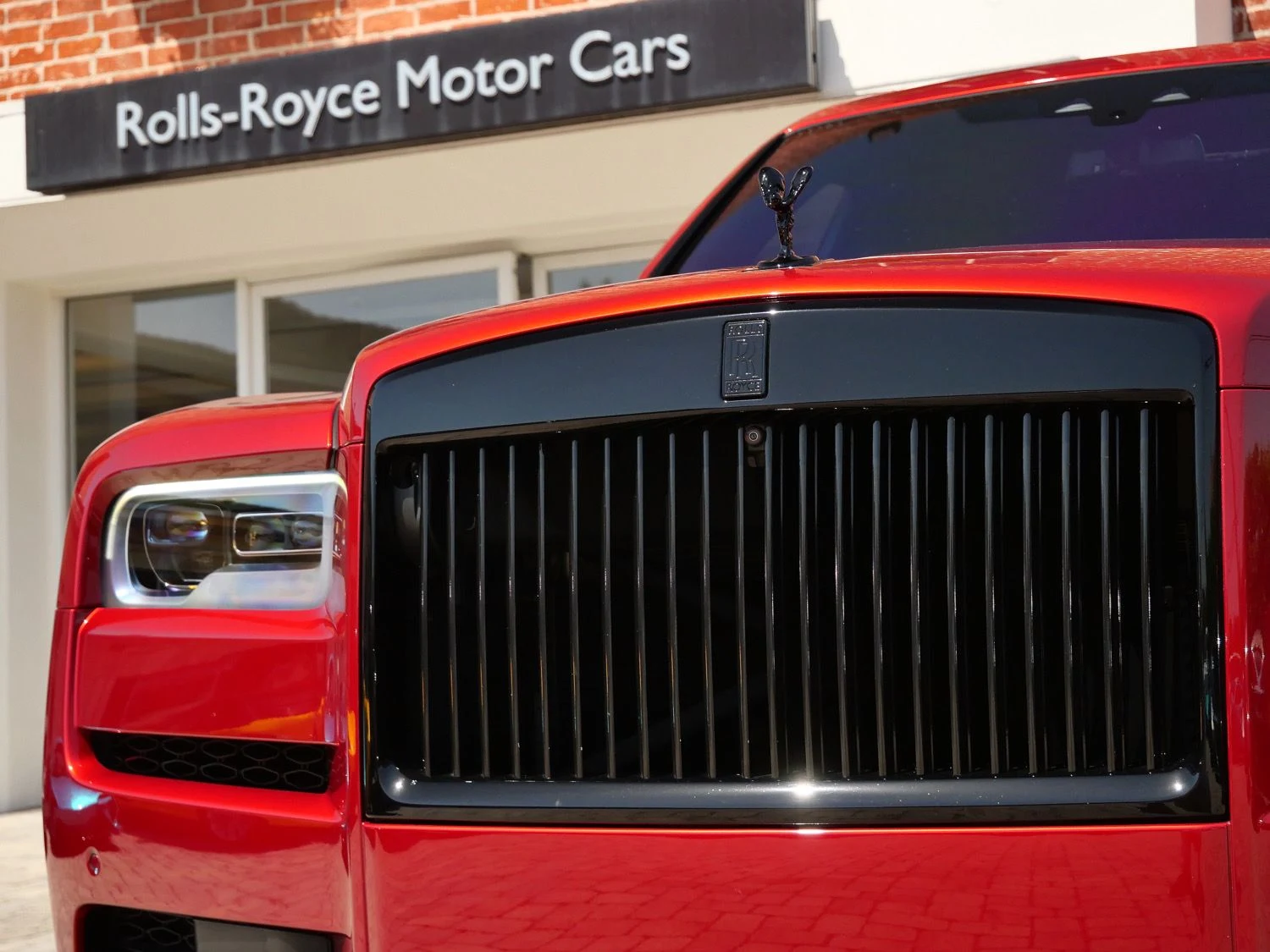 2023 Rolls-Royce Cullinan for sale, exterior, Red