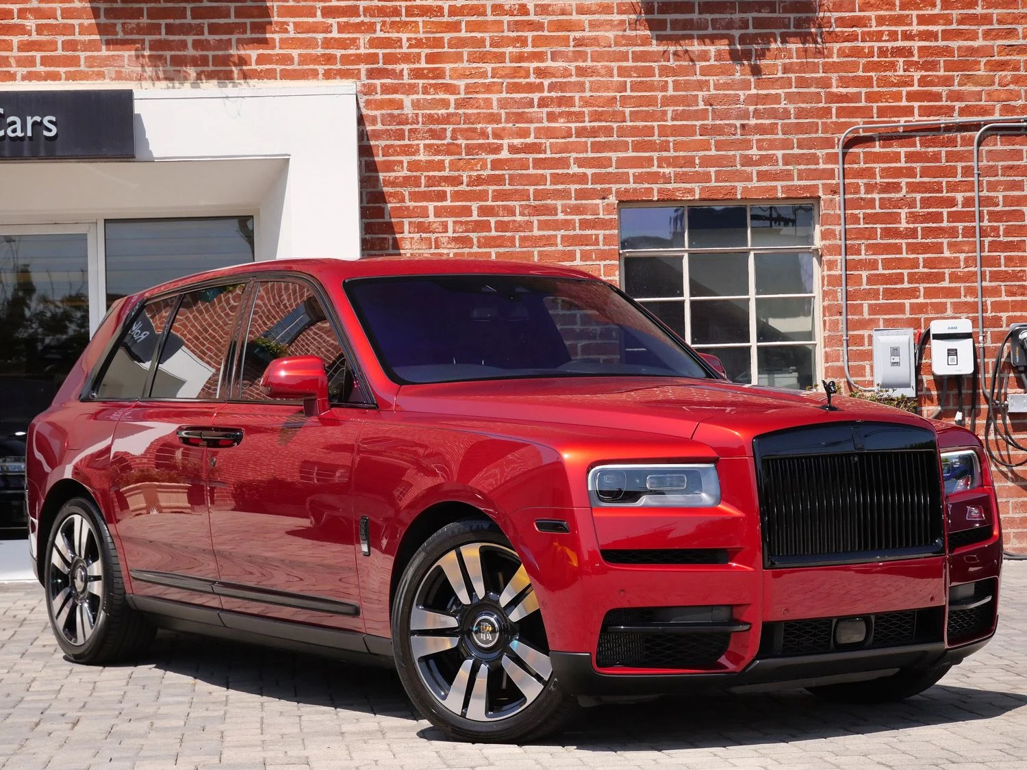 2023 Rolls-Royce Cullinan for sale, exterior, Red