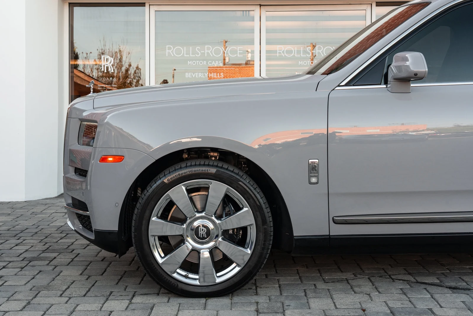 2024 Rolls-Royce Cullinan for sale, exterior, Grey